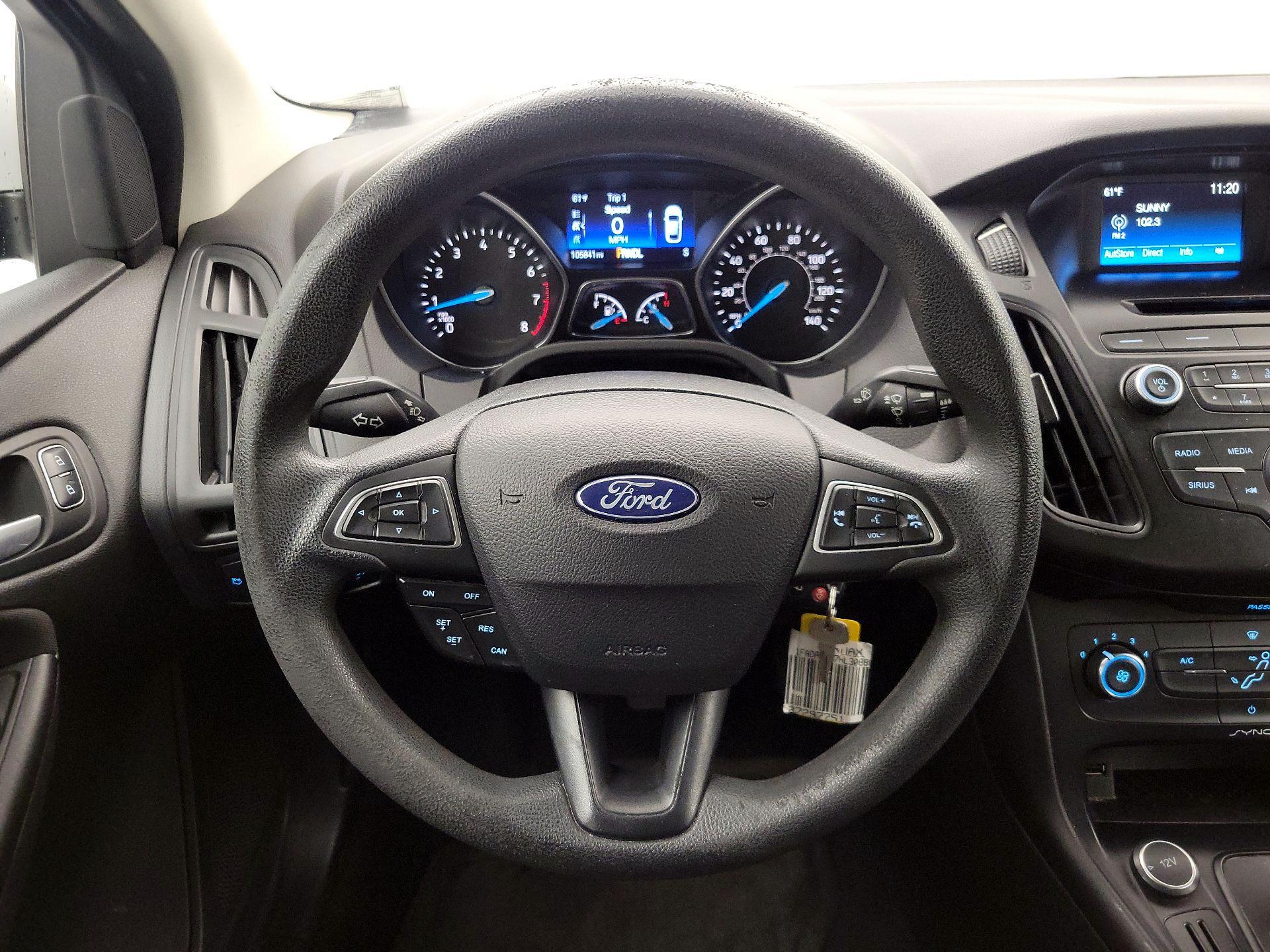 Thumbnail: 2017 Ford Focus - 10