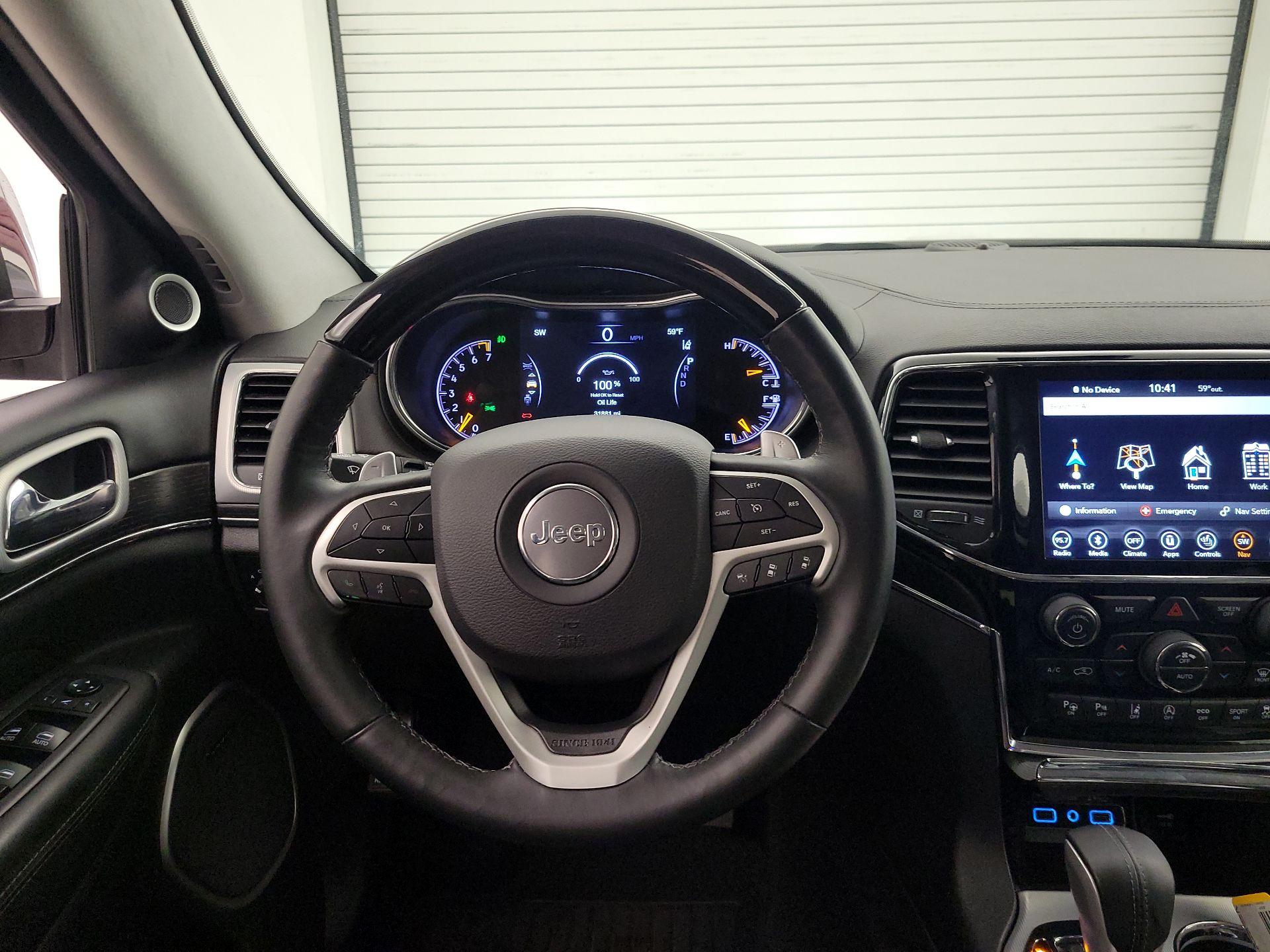 Thumbnail: 2019 Jeep Grand Cherokee - 10