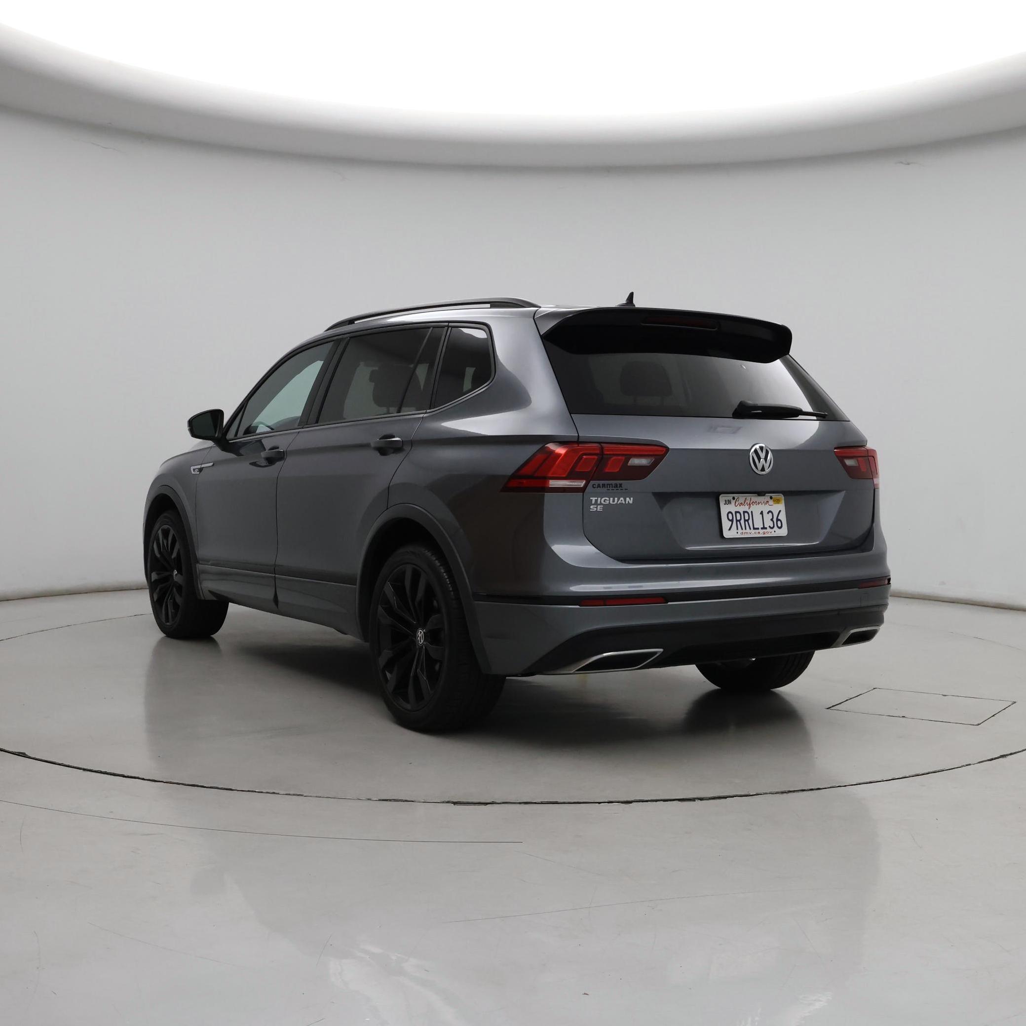 Thumbnail: 2021 Volkswagen Tiguan - 2
