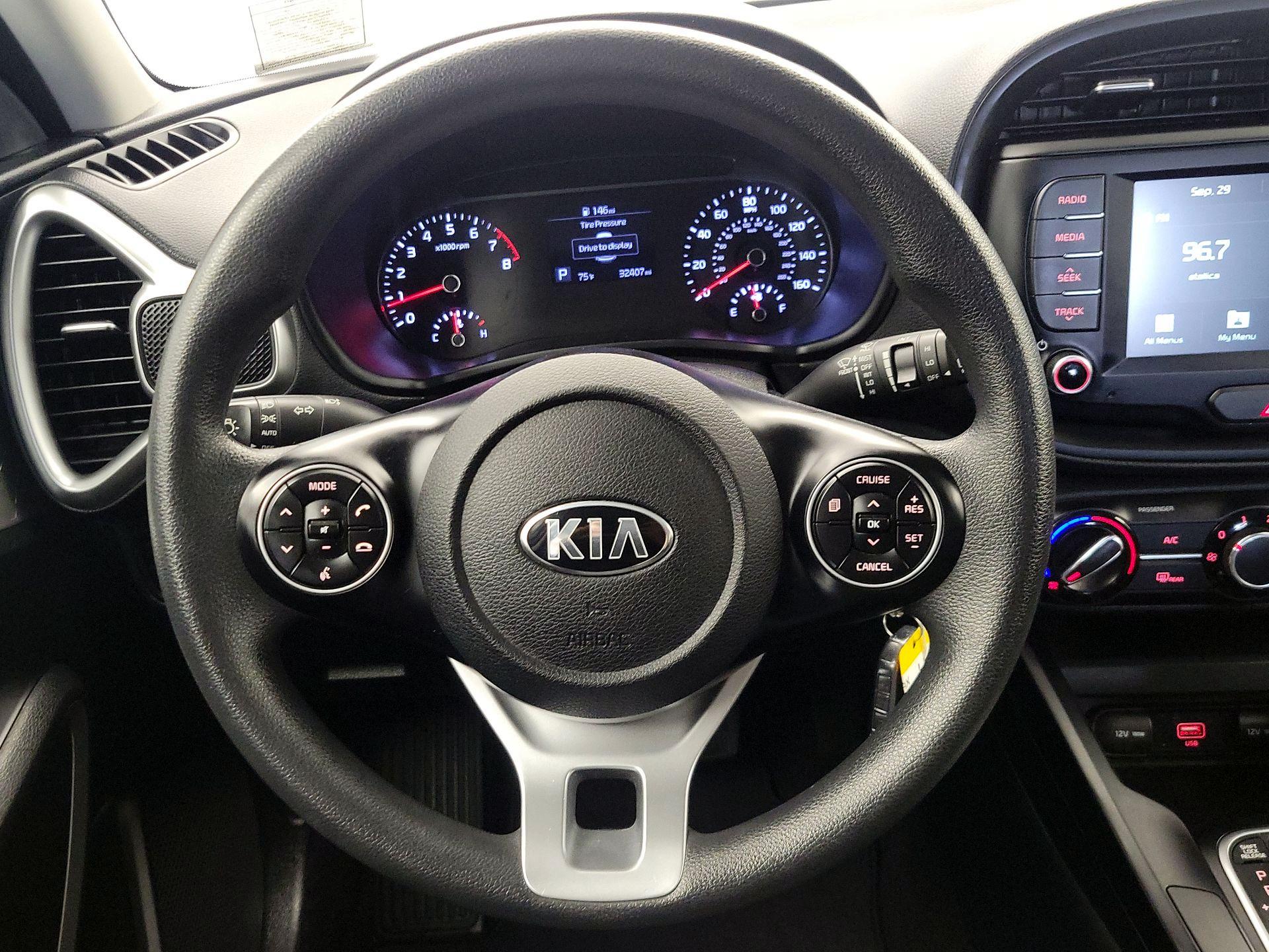 Thumbnail: 2020 Kia Soul - 10