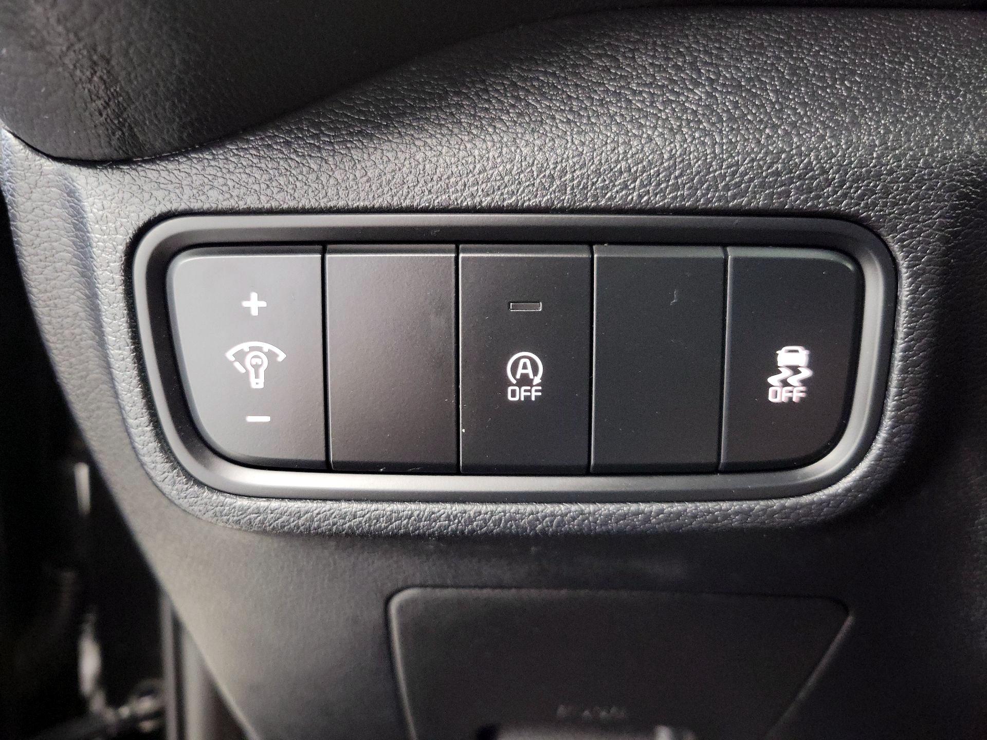 Thumbnail: 2020 Kia Soul - 13