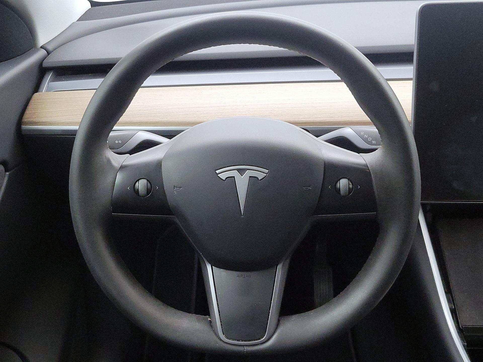 Thumbnail: 2021 Tesla Model Y - 10