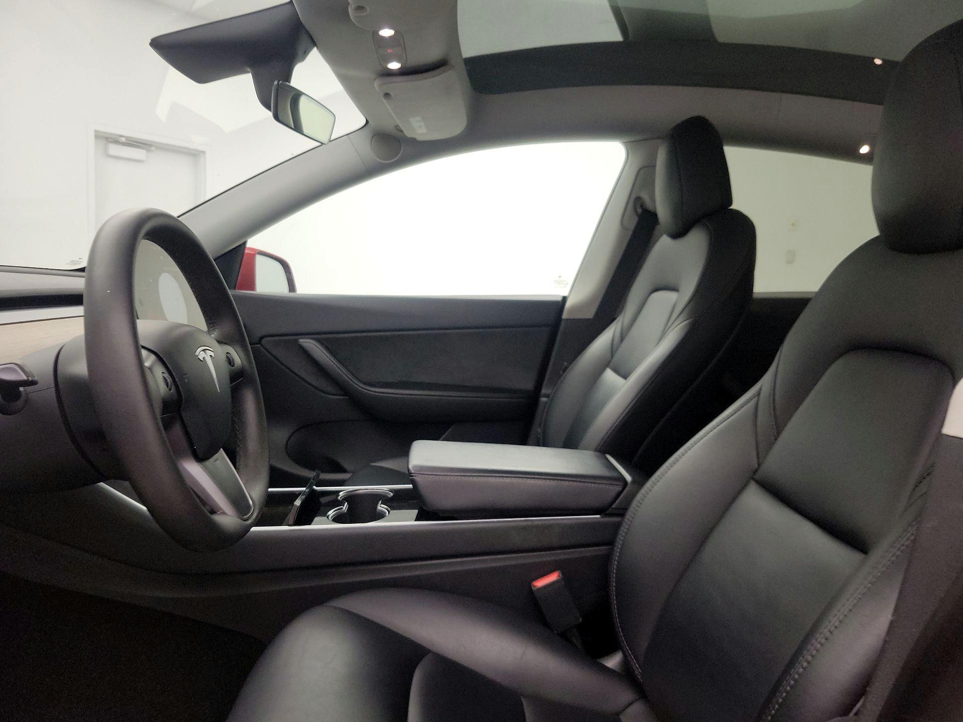 Thumbnail: 2021 Tesla Model Y - 11