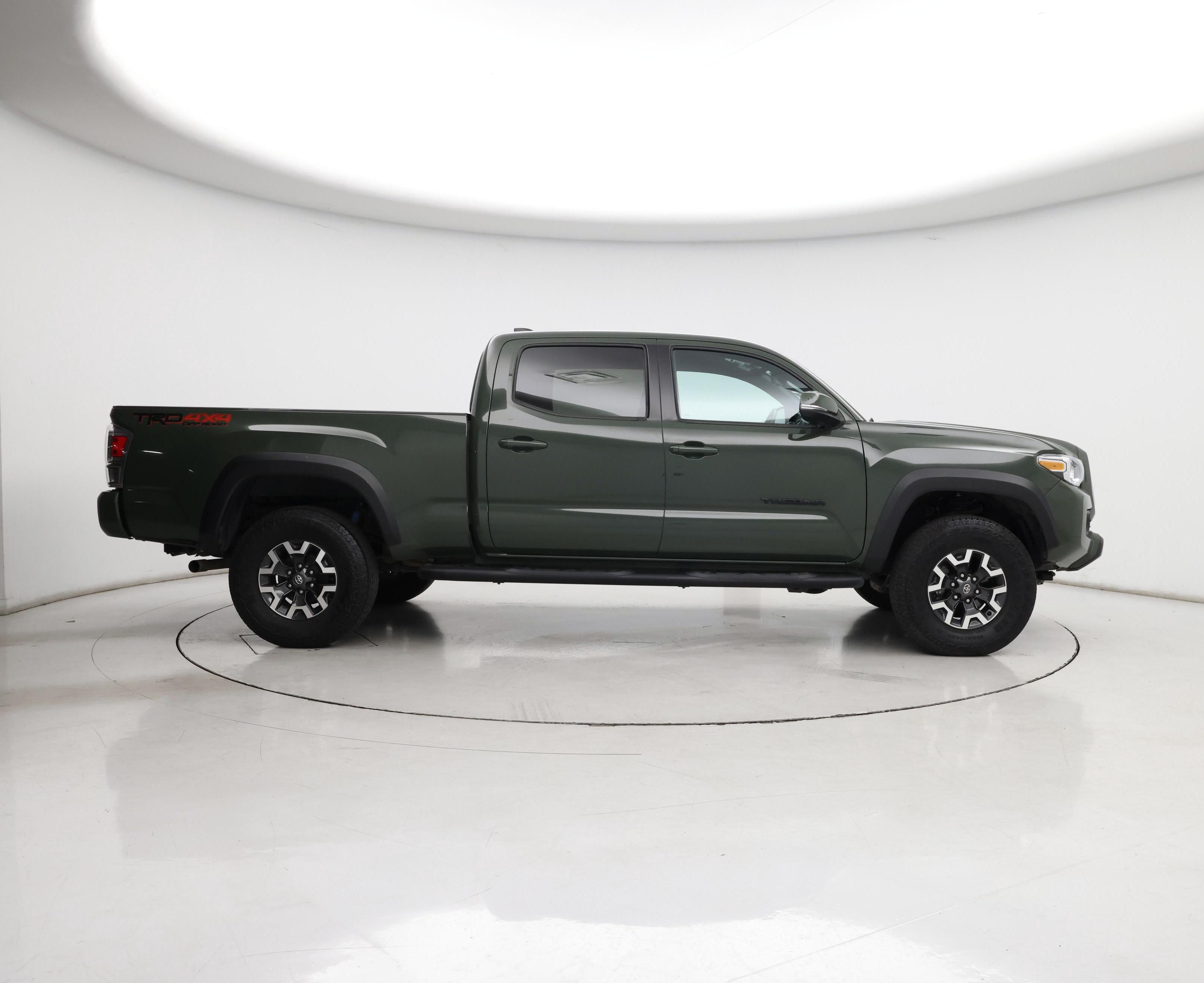 Thumbnail: 2022 Toyota Tacoma - 7
