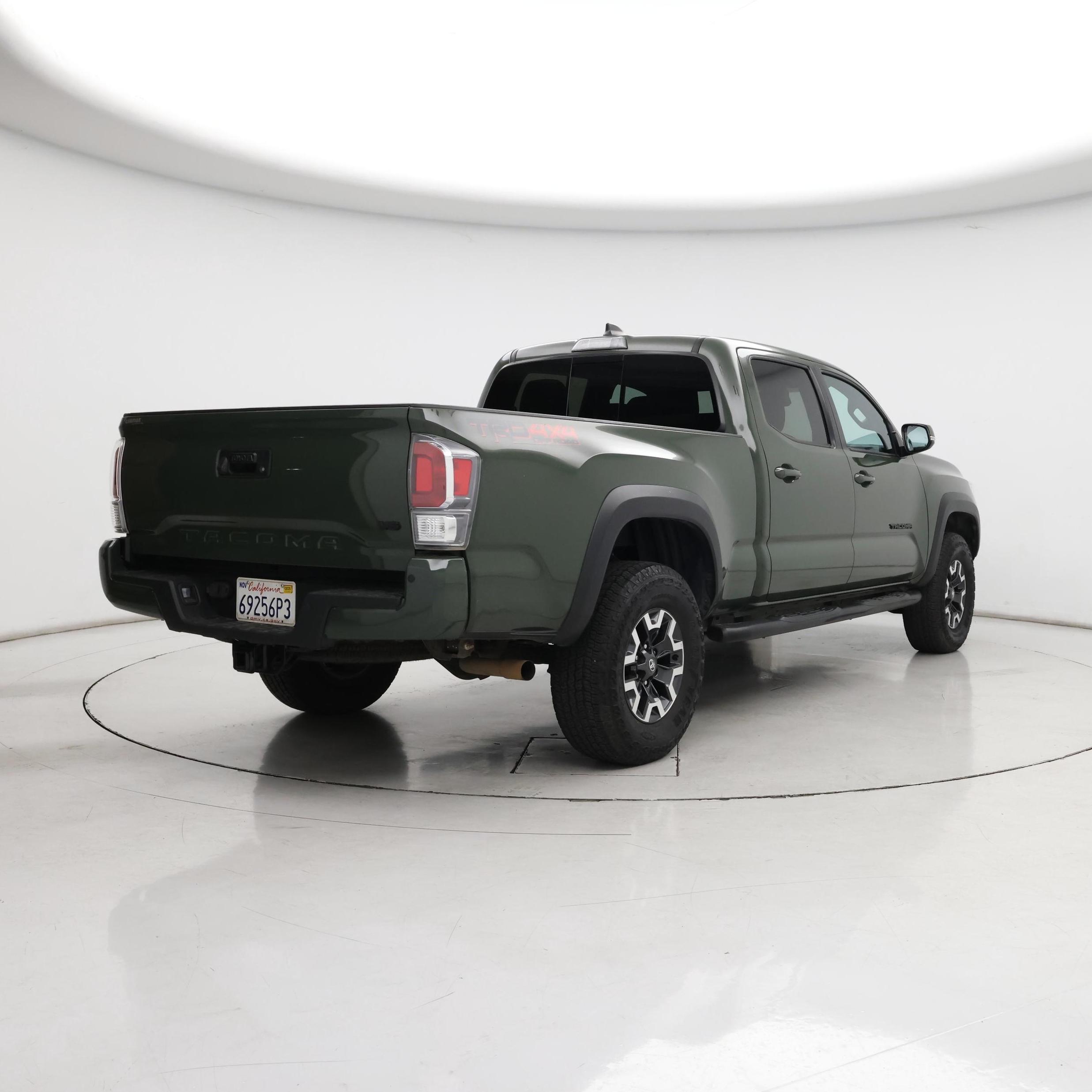 Thumbnail: 2022 Toyota Tacoma - 8