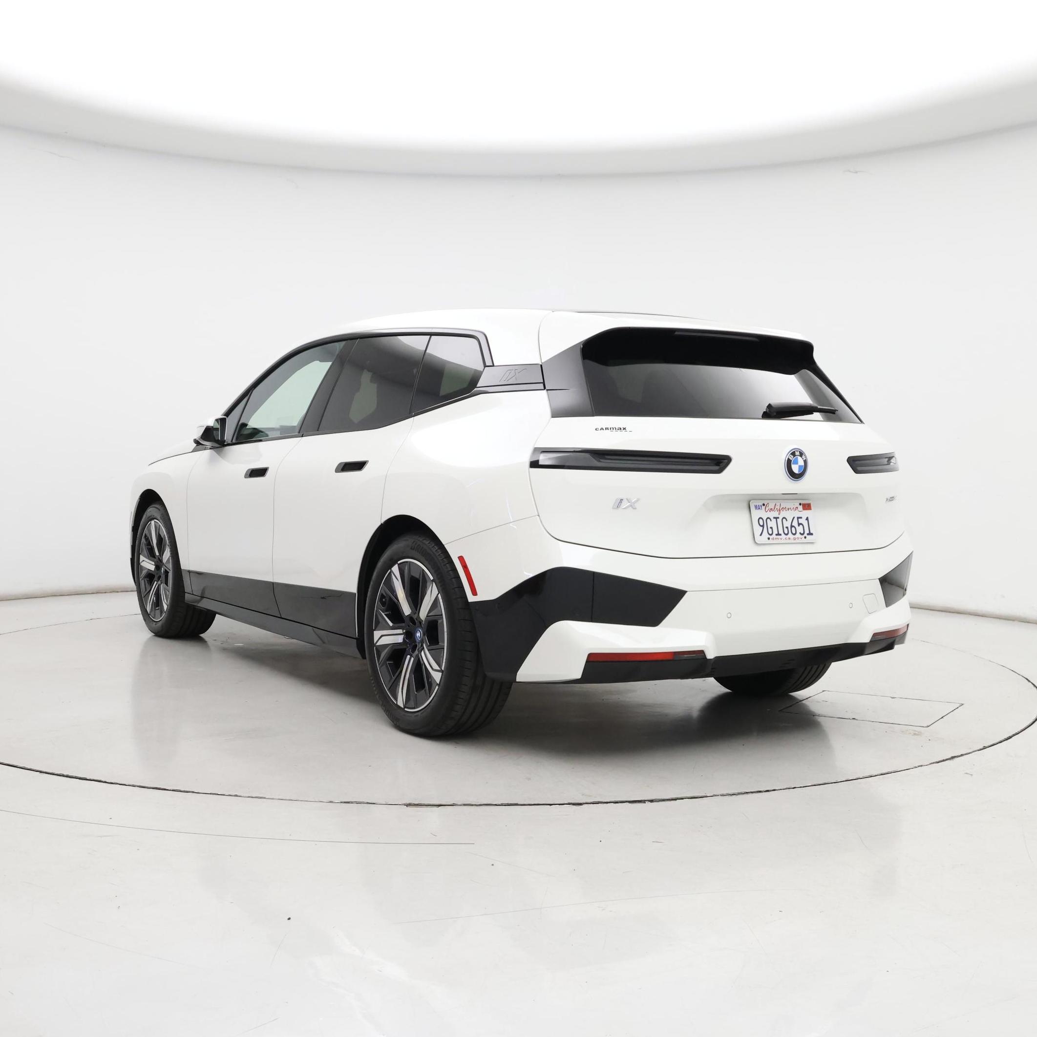 Thumbnail: 2023 BMW iX - 2