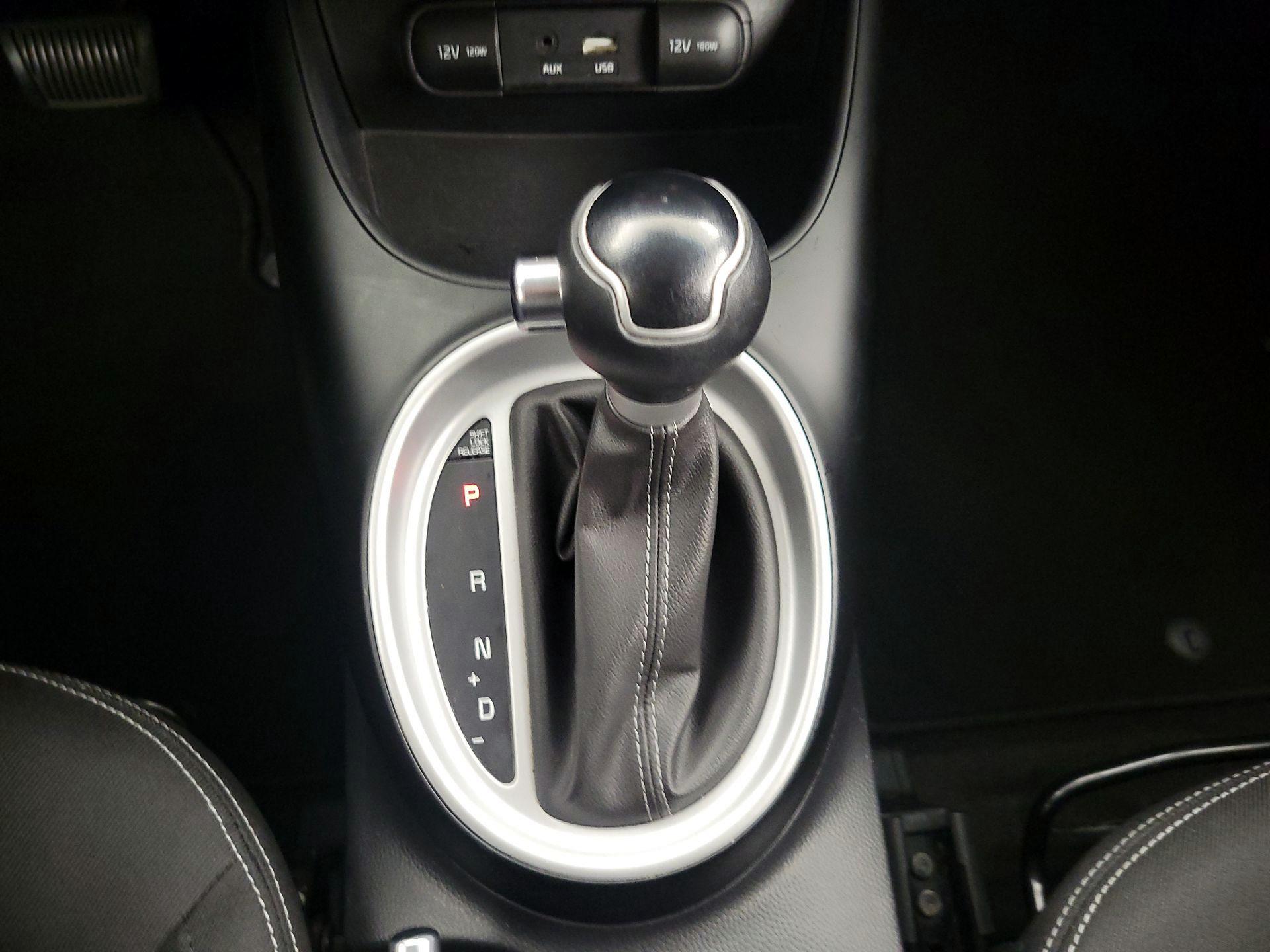 Thumbnail: 2017 Kia Soul - 17