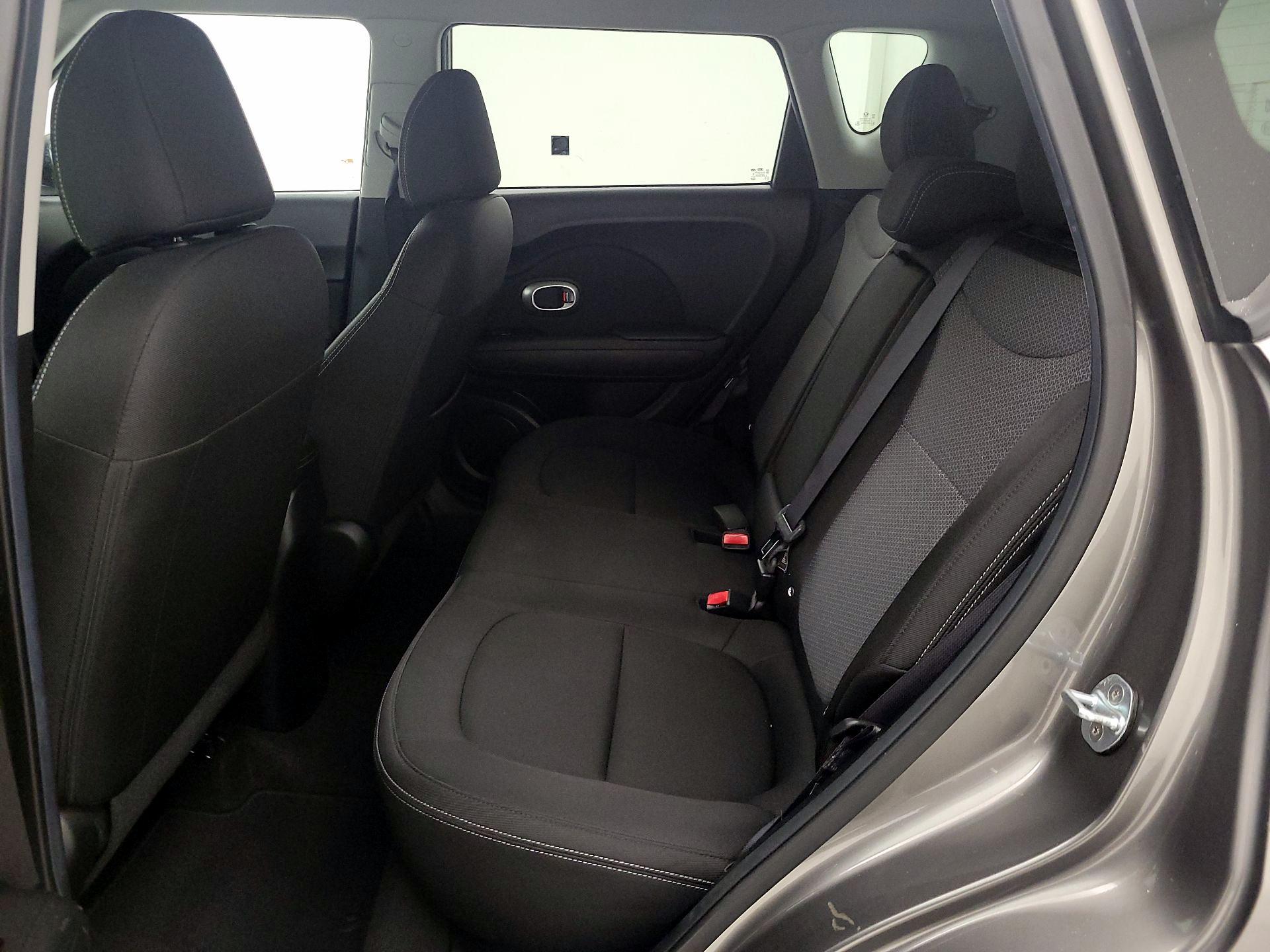 Thumbnail: 2017 Kia Soul - 19