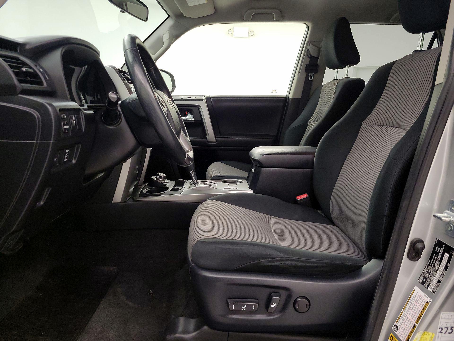 Thumbnail: 2019 Toyota 4Runner - 11