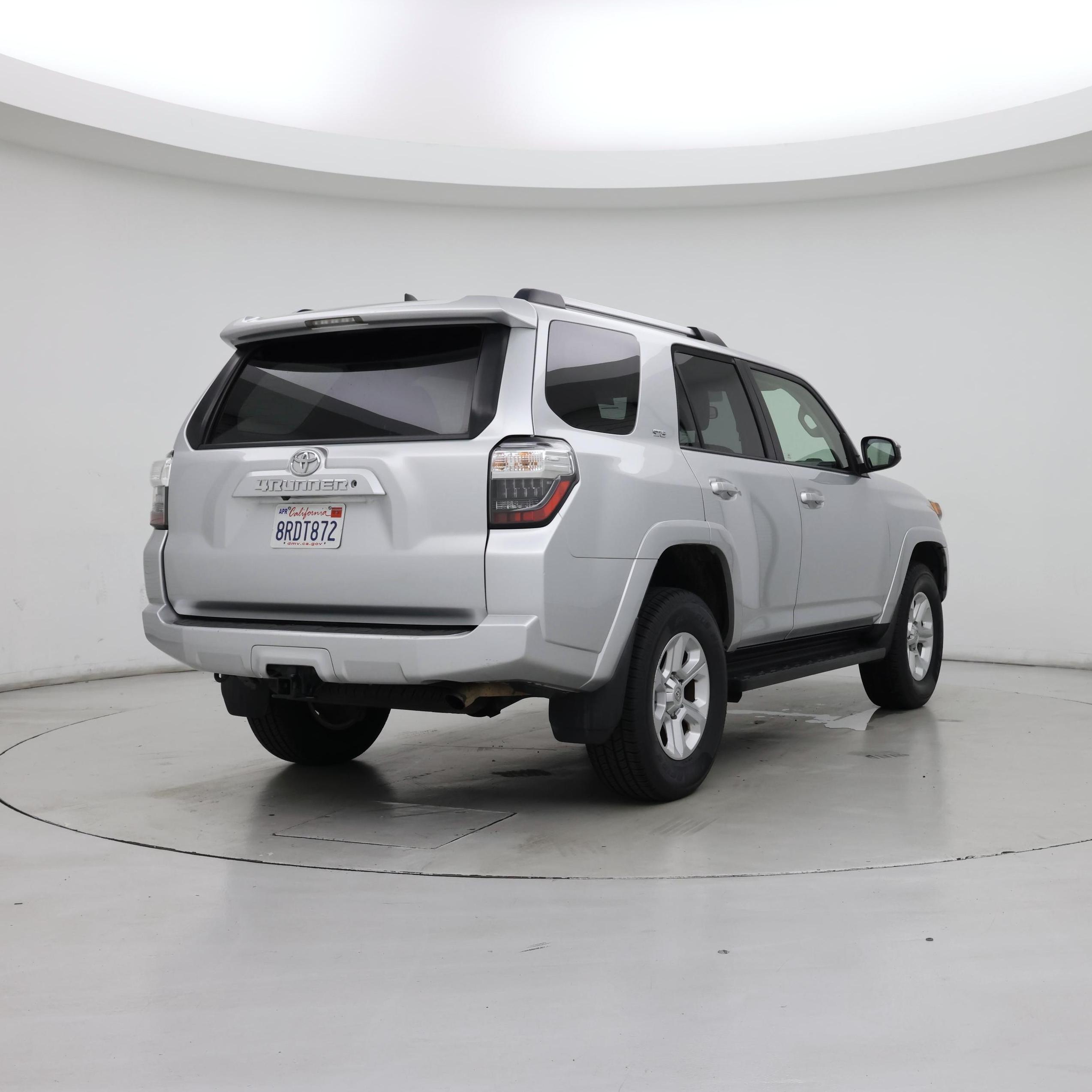 Thumbnail: 2019 Toyota 4Runner - 8