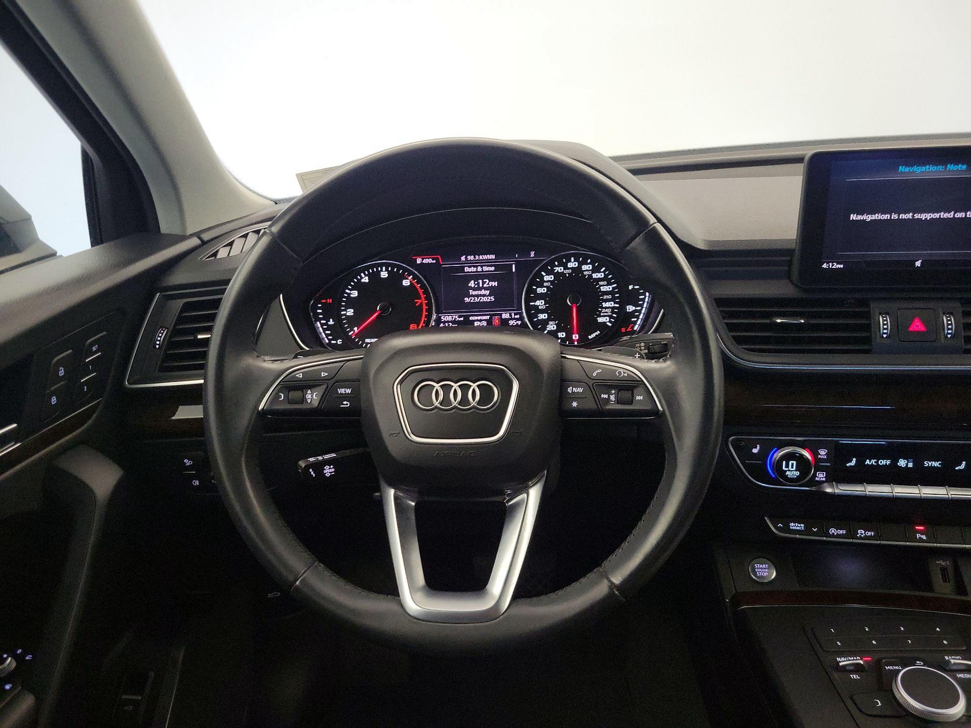 Thumbnail: 2020 Audi Q5 - 10