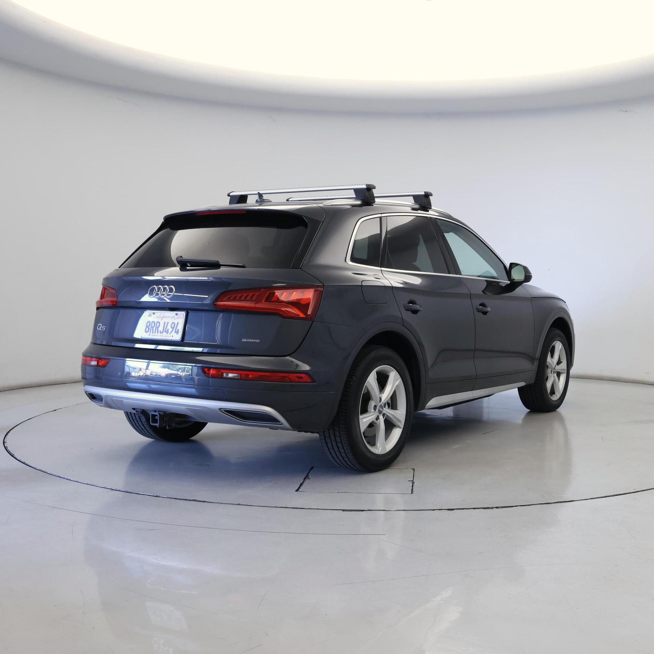 Thumbnail: 2020 Audi Q5 - 8