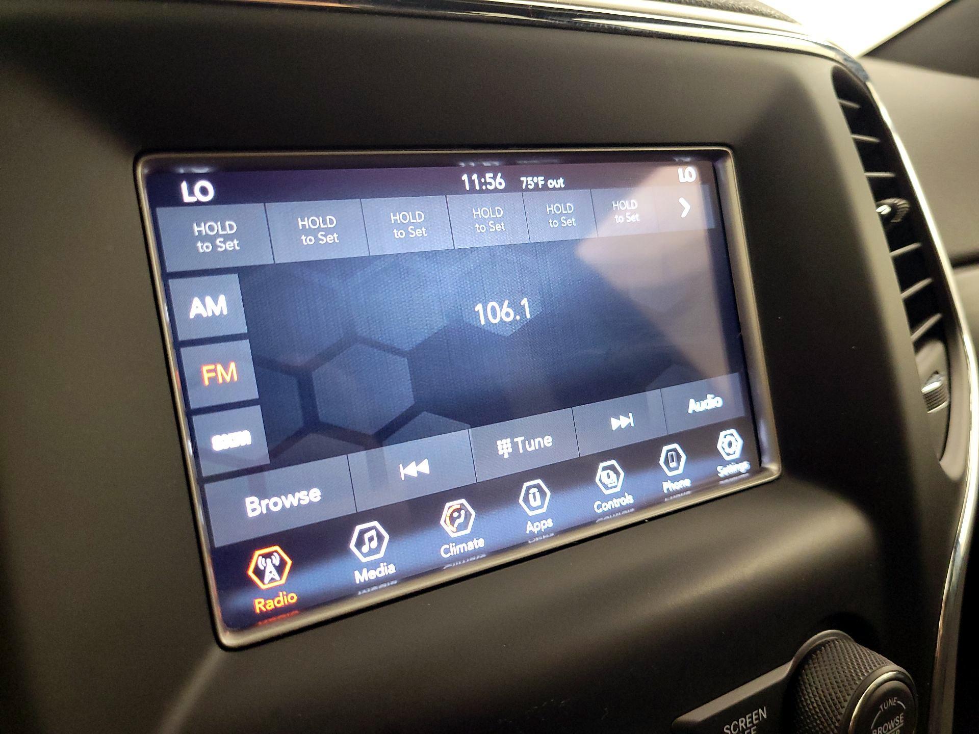 Thumbnail: 2021 Jeep Grand Cherokee - 15