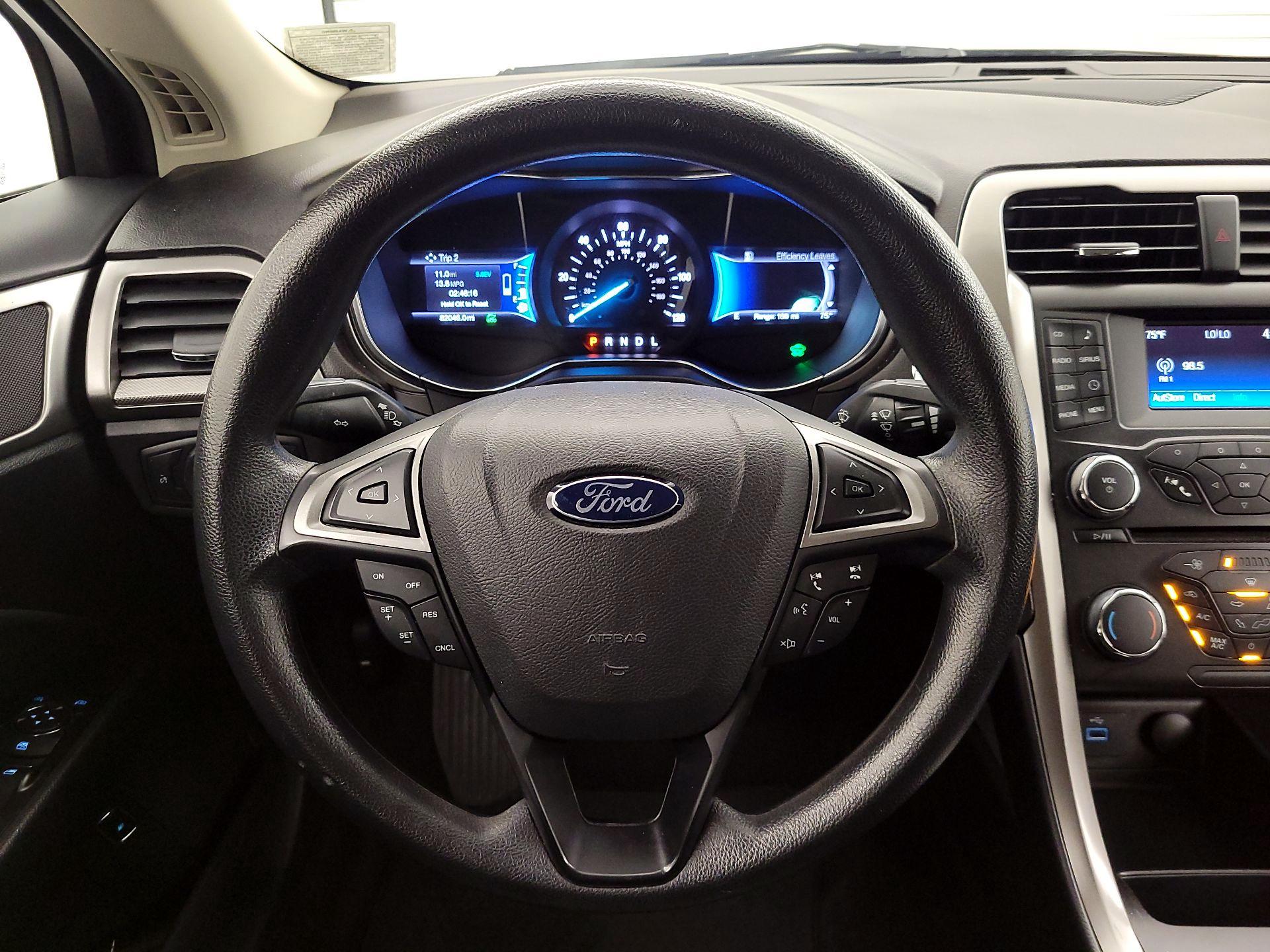 Thumbnail: 2017 Ford Fusion - 10
