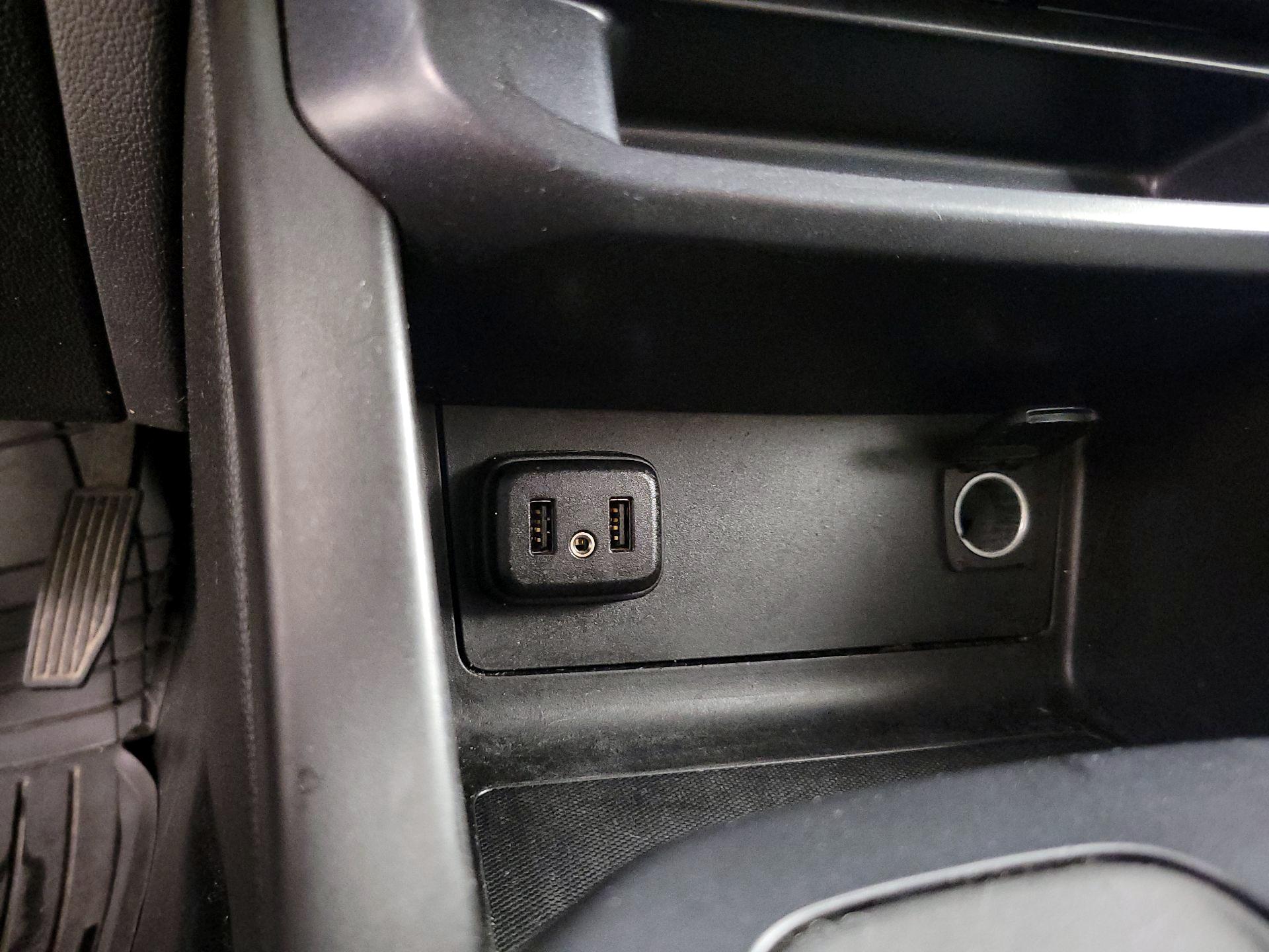 Thumbnail: 2019 Chevrolet Colorado - 18