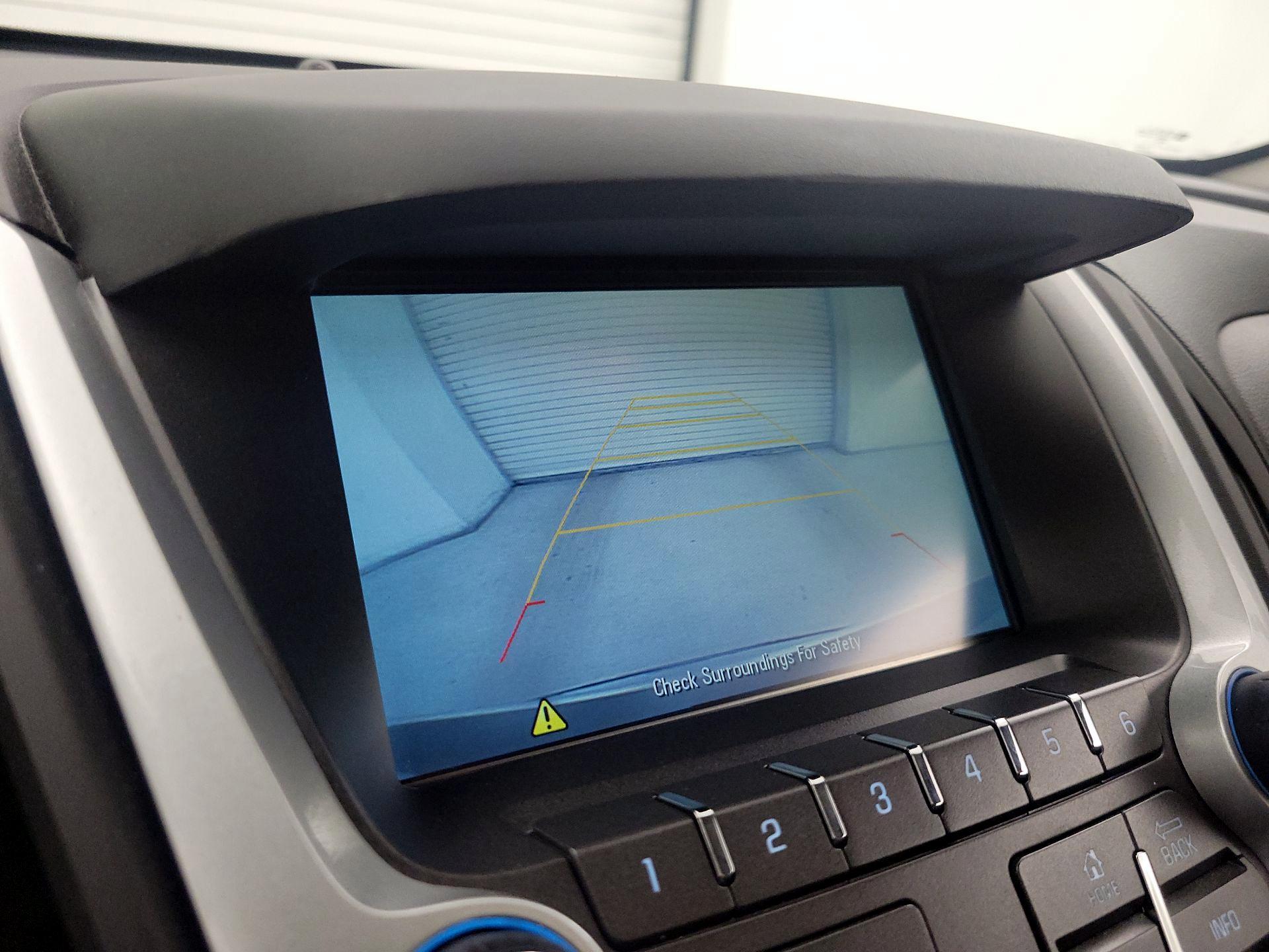 Thumbnail: 2015 Chevrolet Equinox - 14