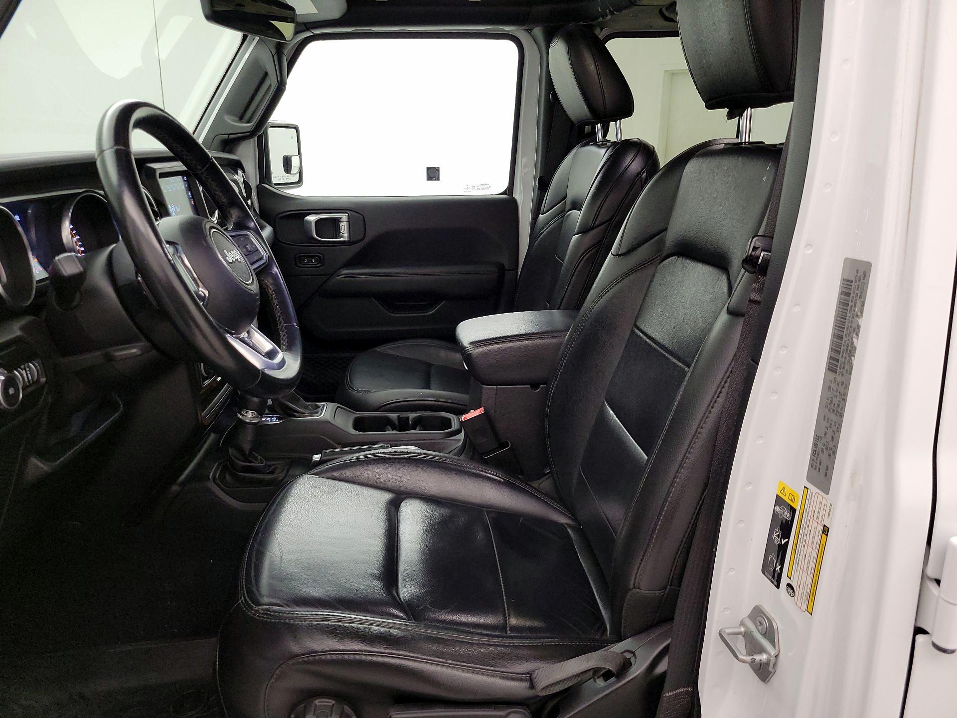 Thumbnail: 2020 Jeep Wrangler - 11