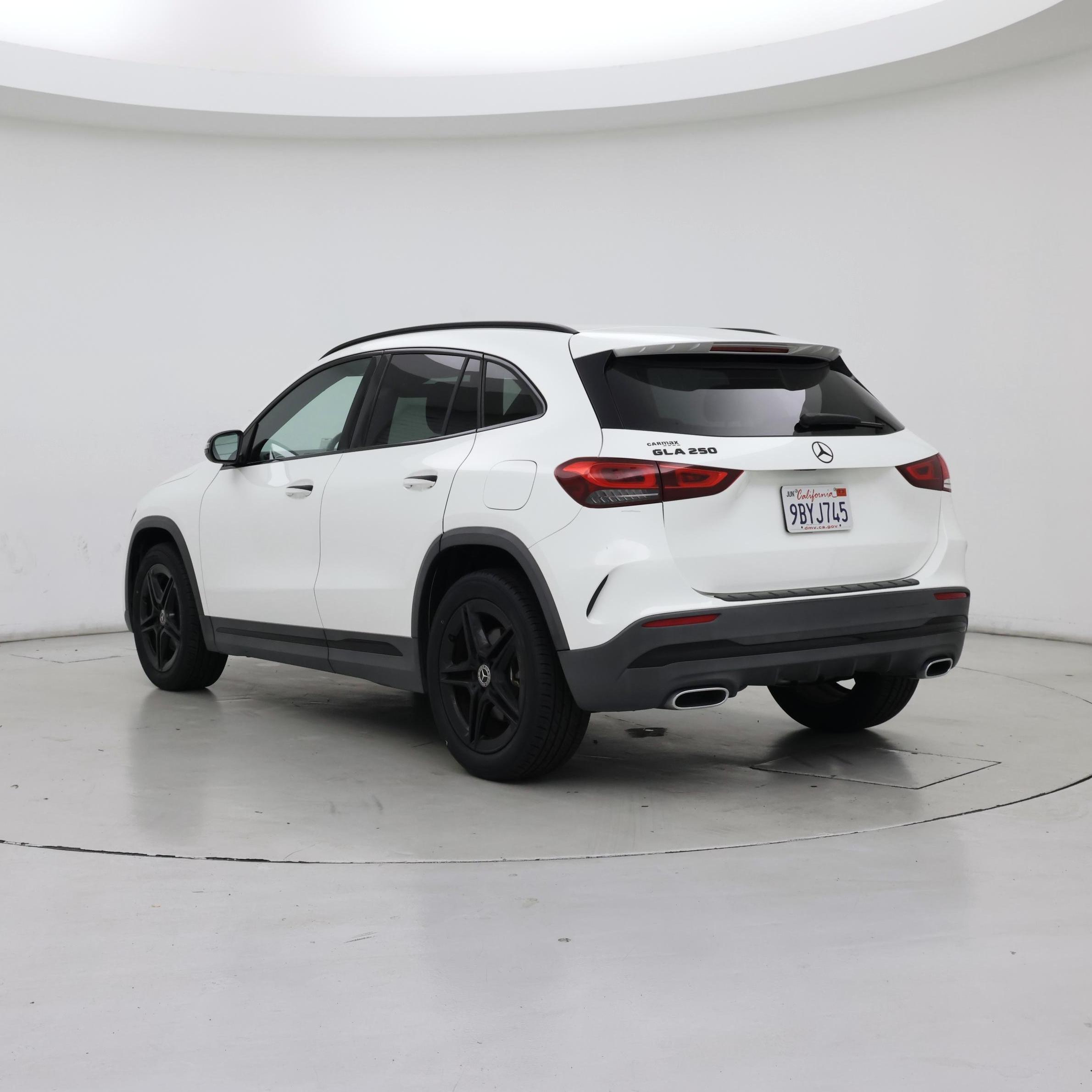 Thumbnail: 2022 Mercedes-Benz GLA - 2