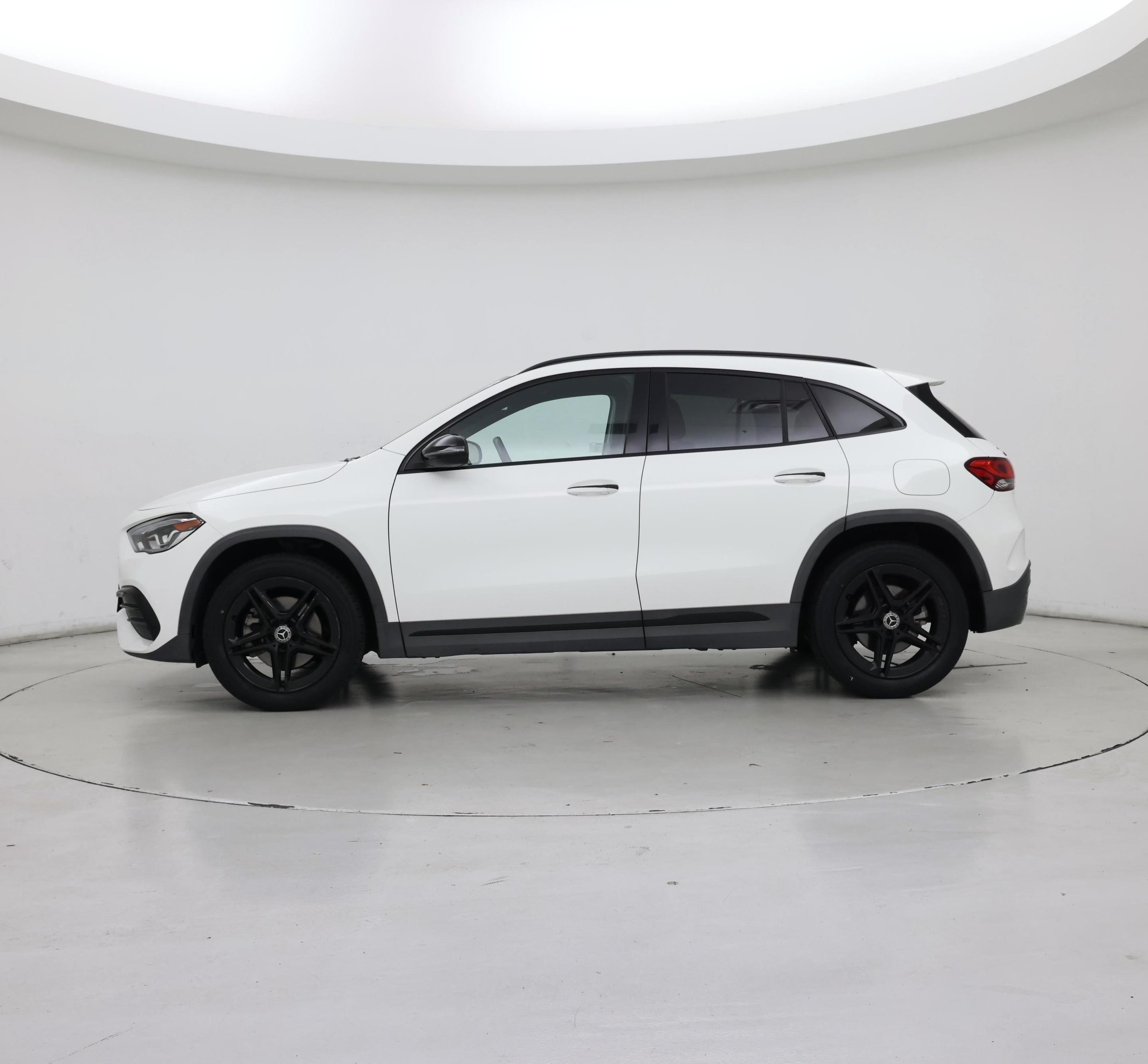 Thumbnail: 2022 Mercedes-Benz GLA - 3