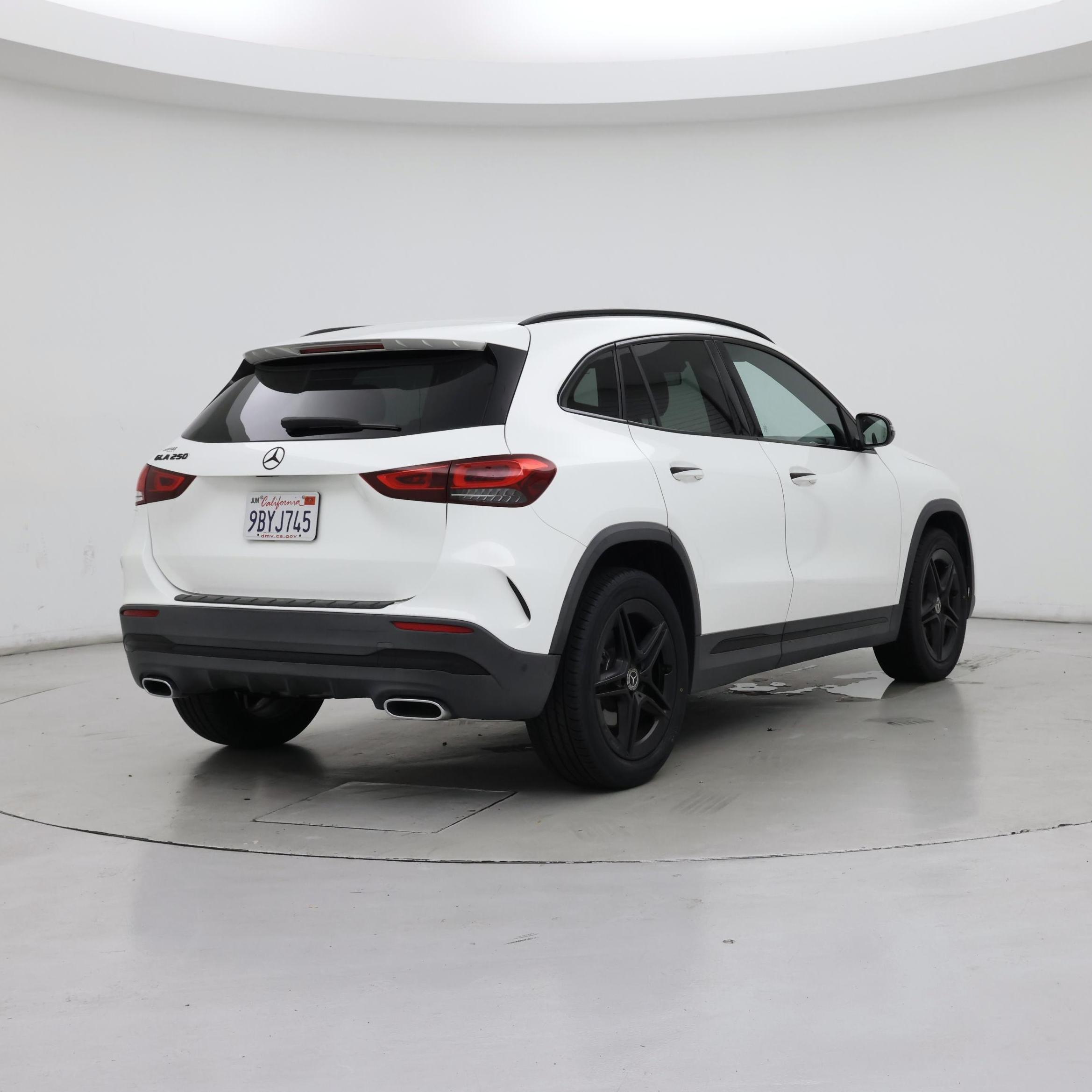 Thumbnail: 2022 Mercedes-Benz GLA - 8