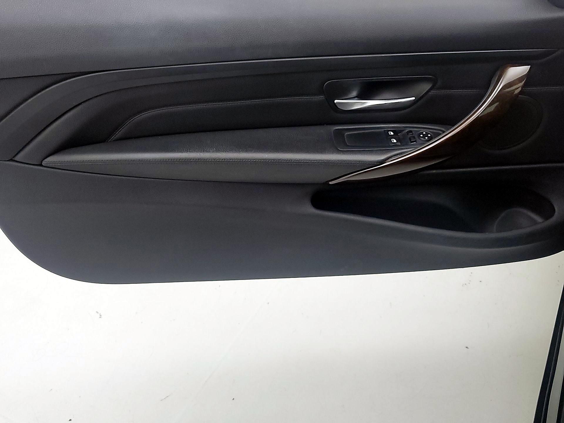 Thumbnail: 2015 BMW 4 Series - 12