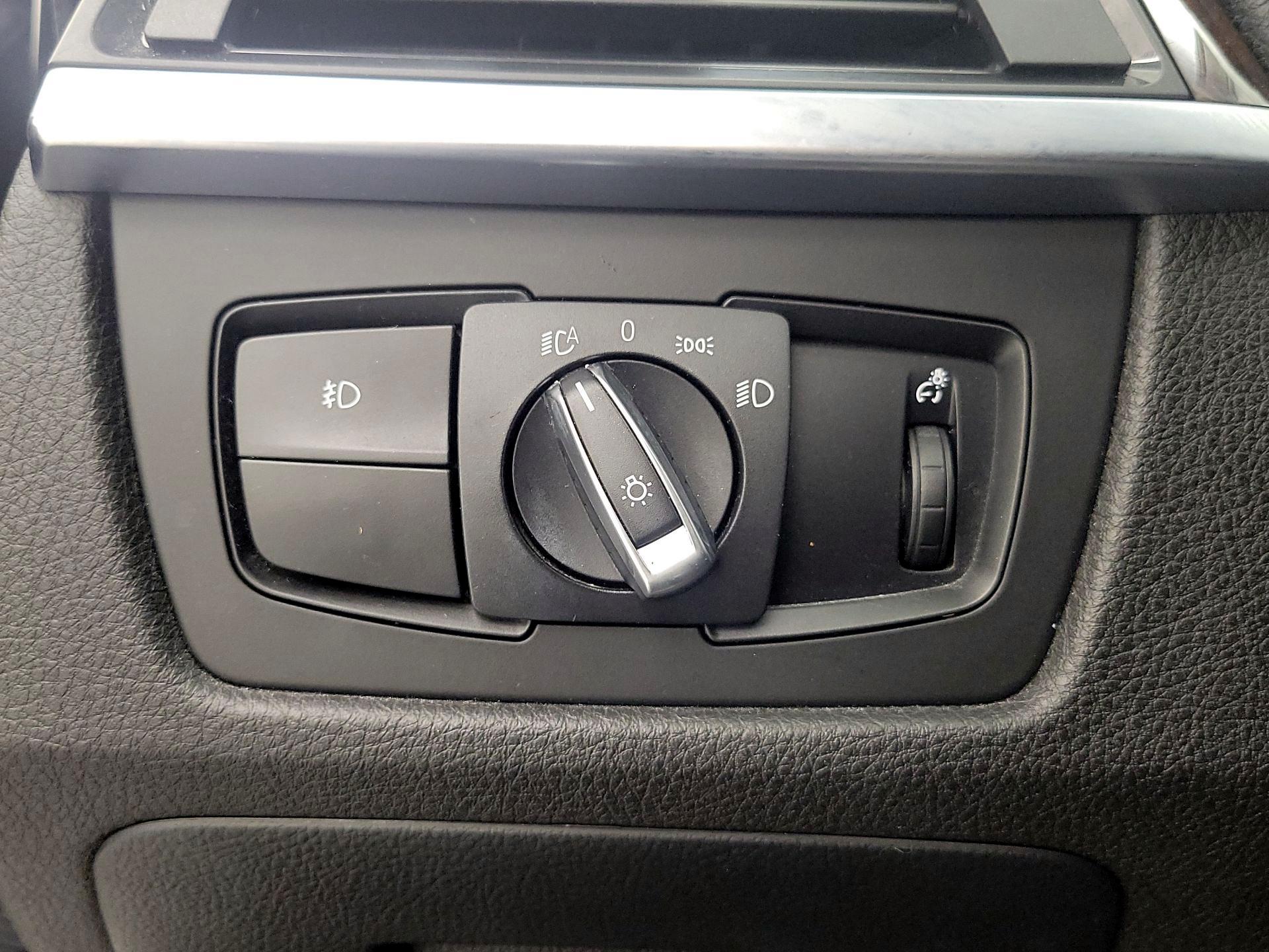 Thumbnail: 2015 BMW 4 Series - 13