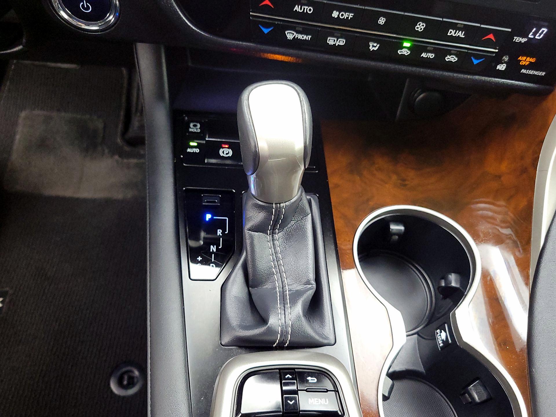 Thumbnail: 2019 Lexus RX - 18