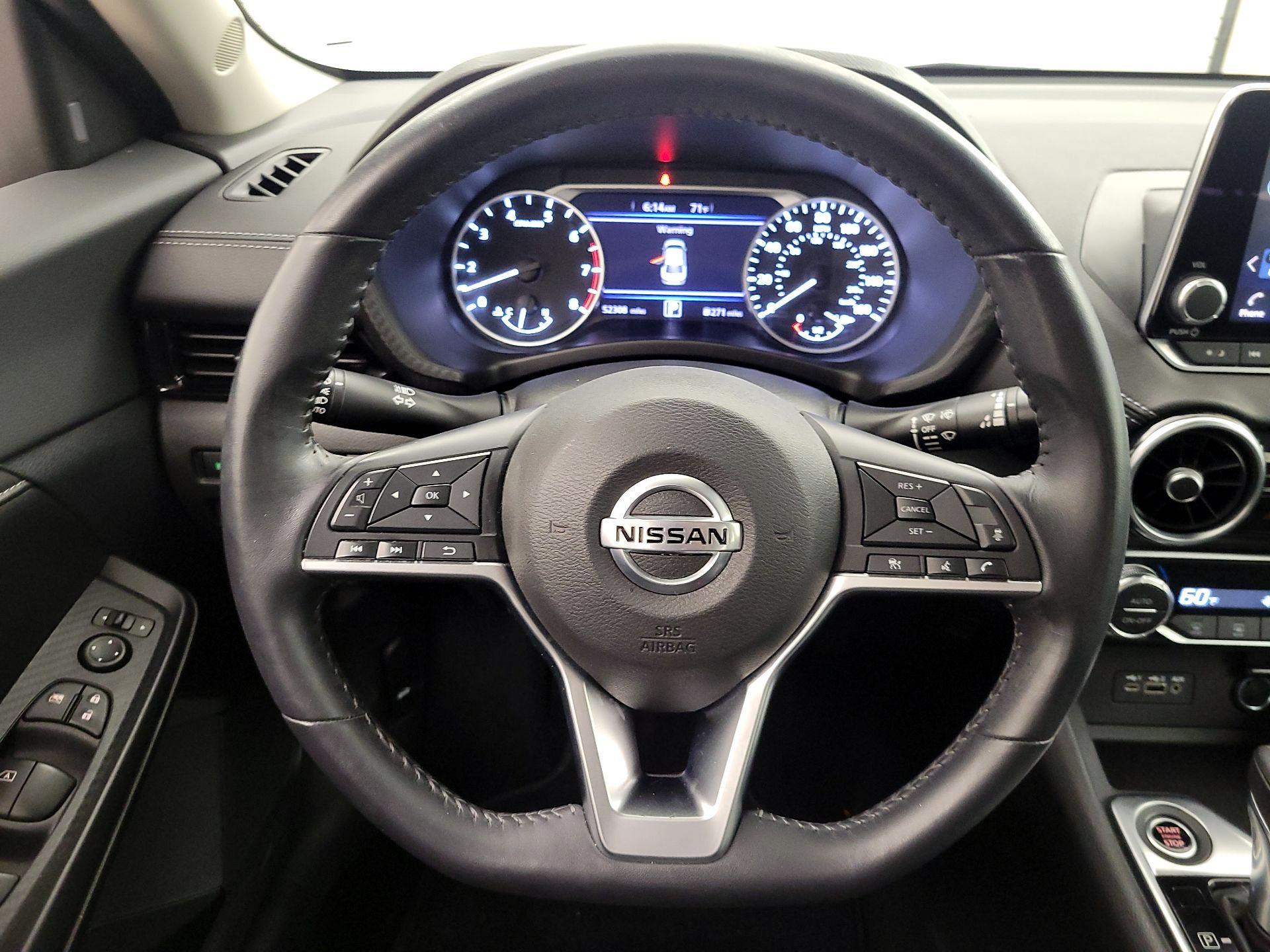 Thumbnail: 2021 Nissan Sentra - 10