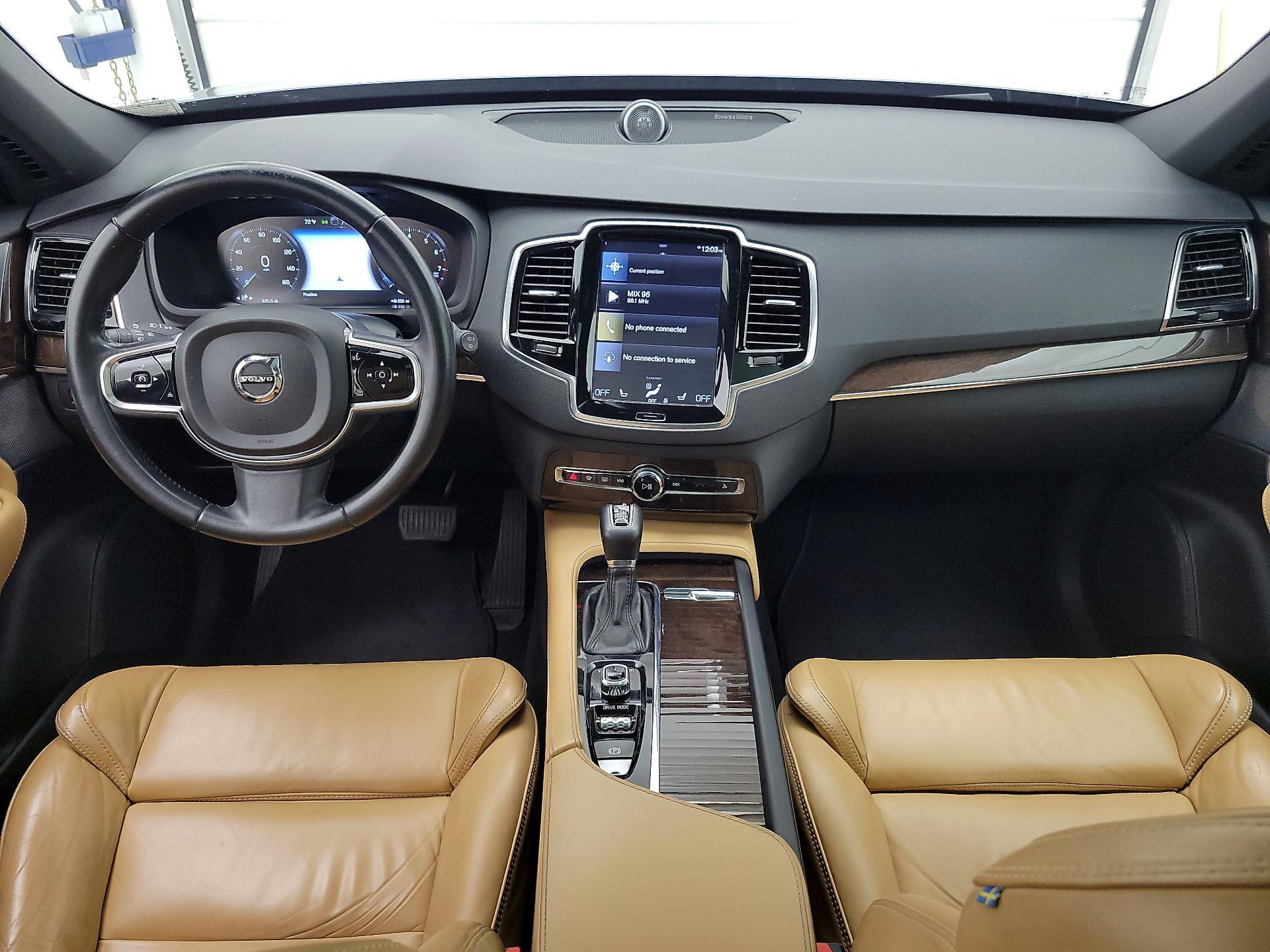 Thumbnail: 2017 Volvo XC90 - 9