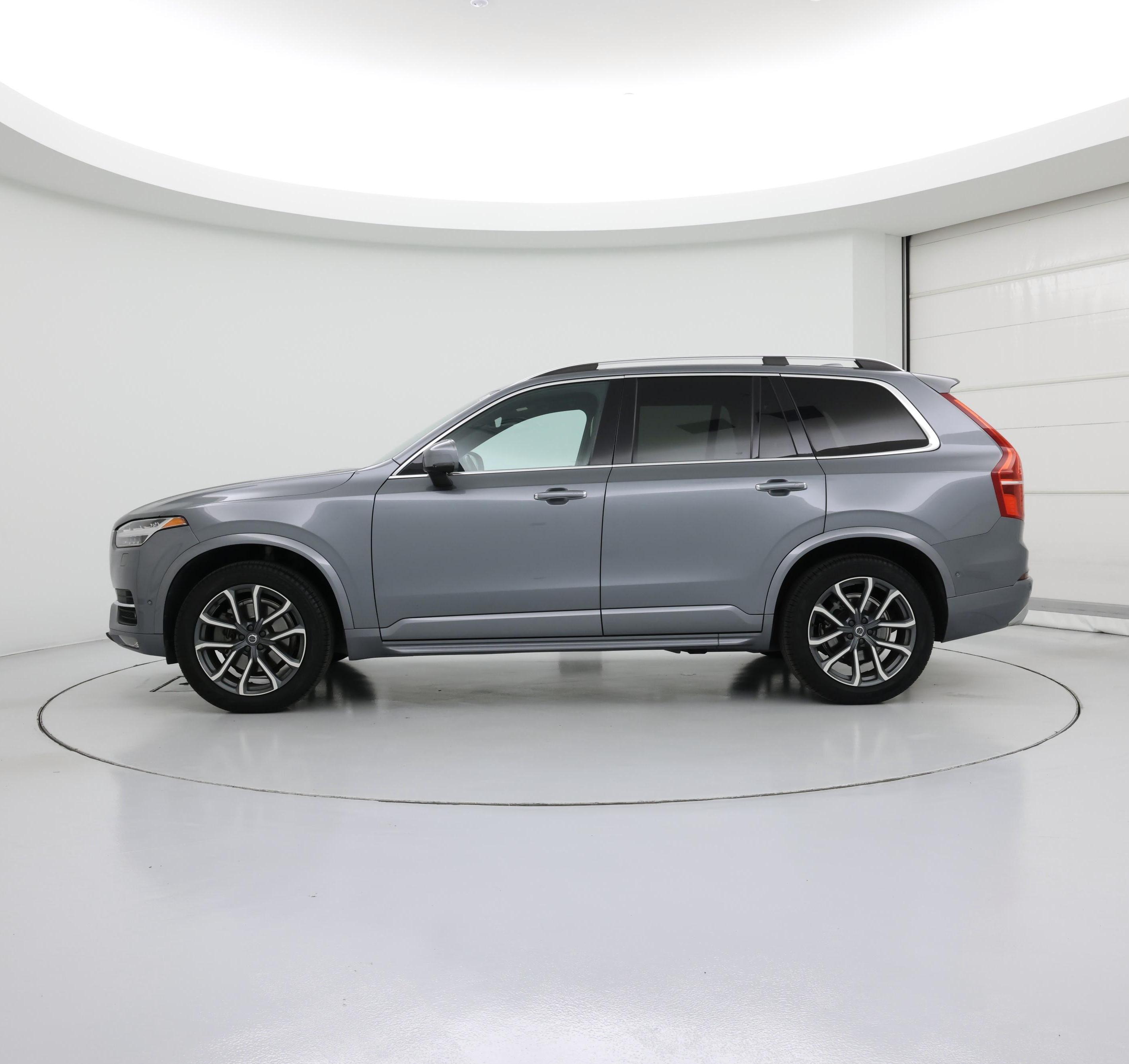 Thumbnail: 2017 Volvo XC90 - 3