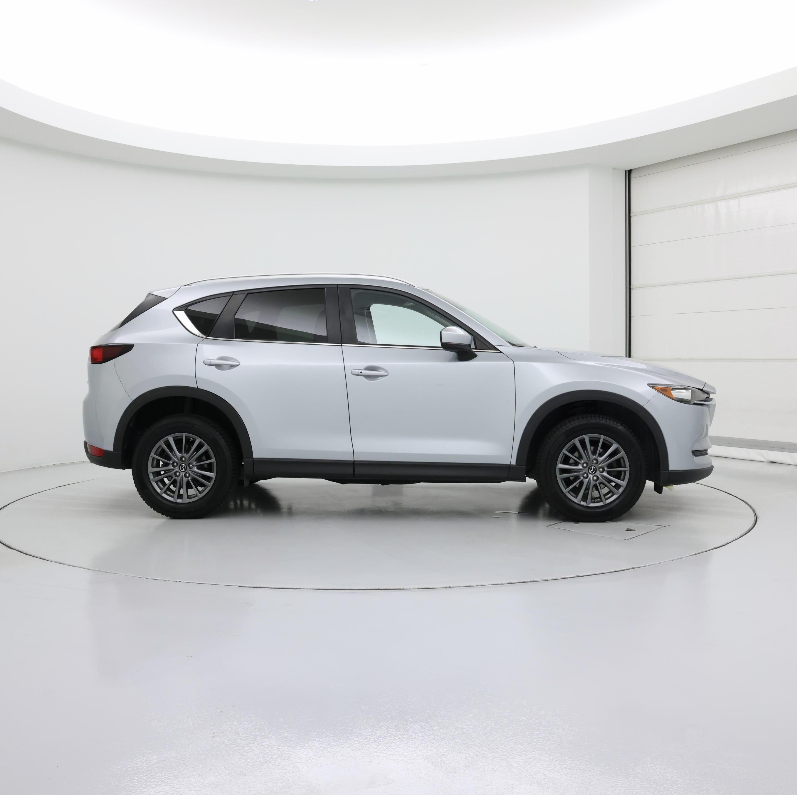 Thumbnail: 2017 Mazda CX-5 - 7