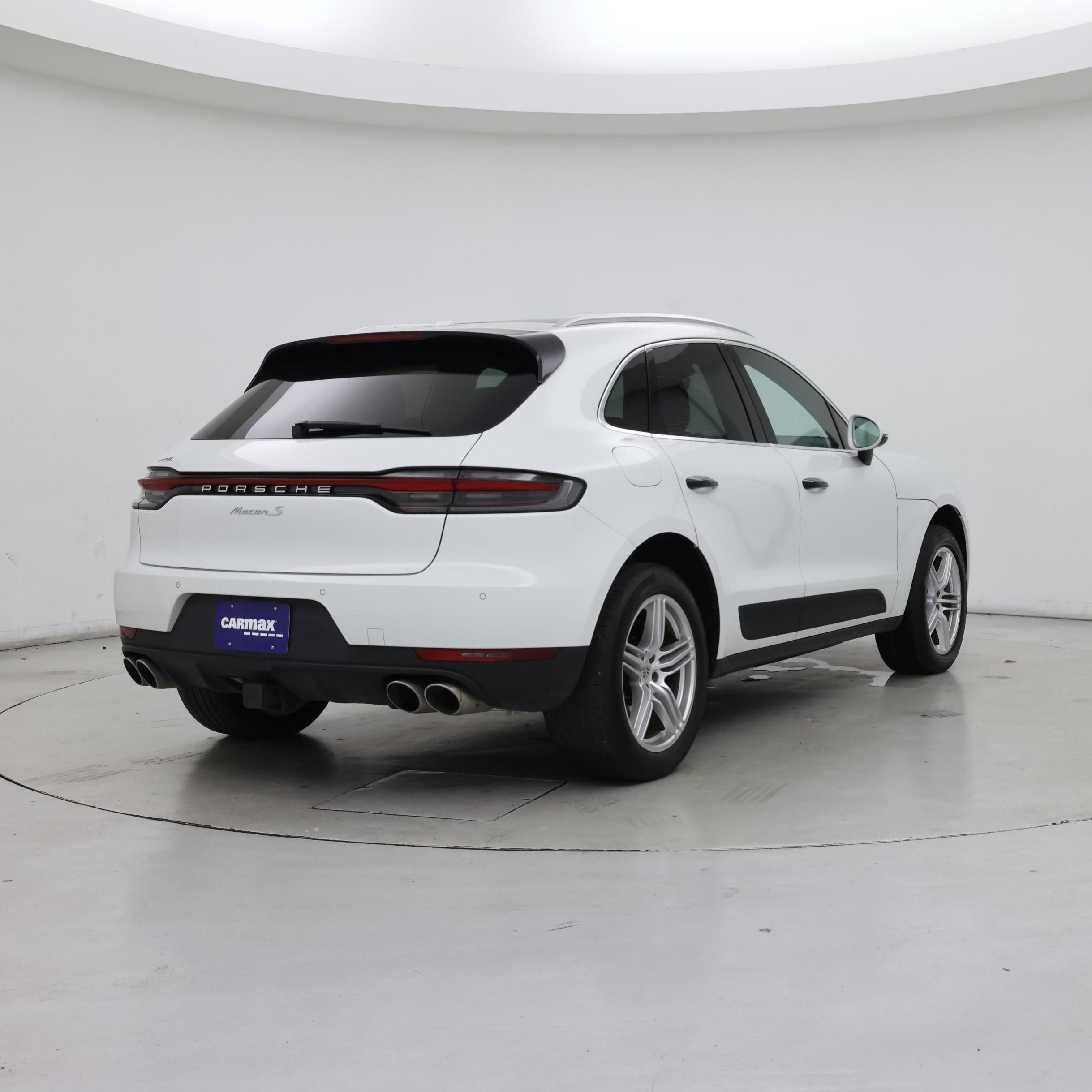 Thumbnail: 2020 Porsche Macan - 8