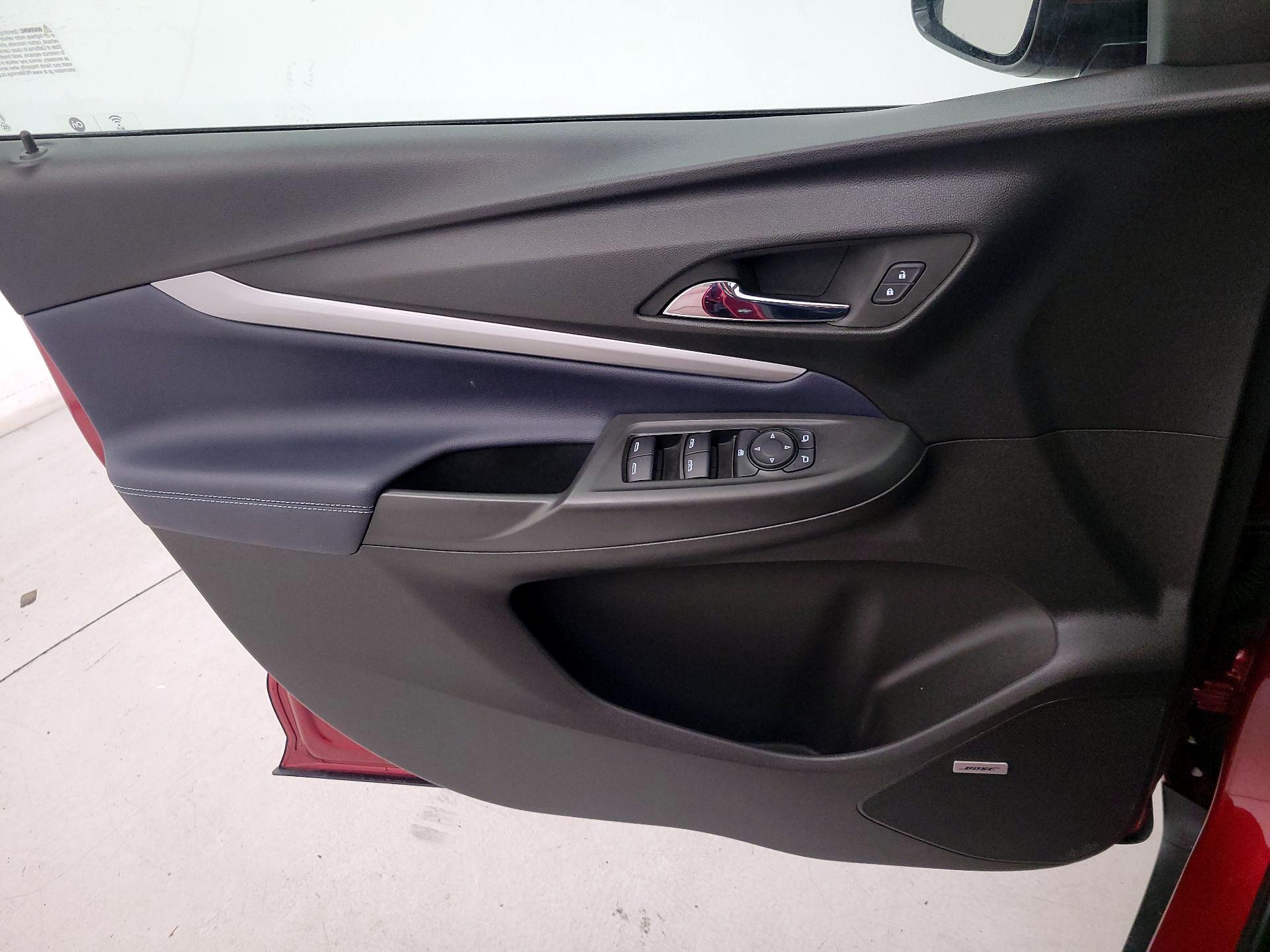 Thumbnail: 2022 Chevrolet Bolt EUV - 12