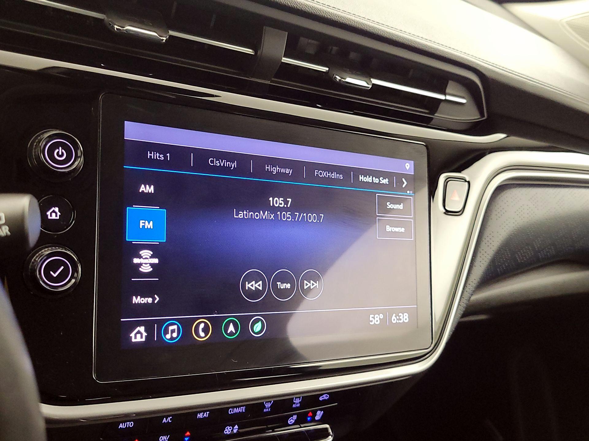 Thumbnail: 2022 Chevrolet Bolt EUV - 16