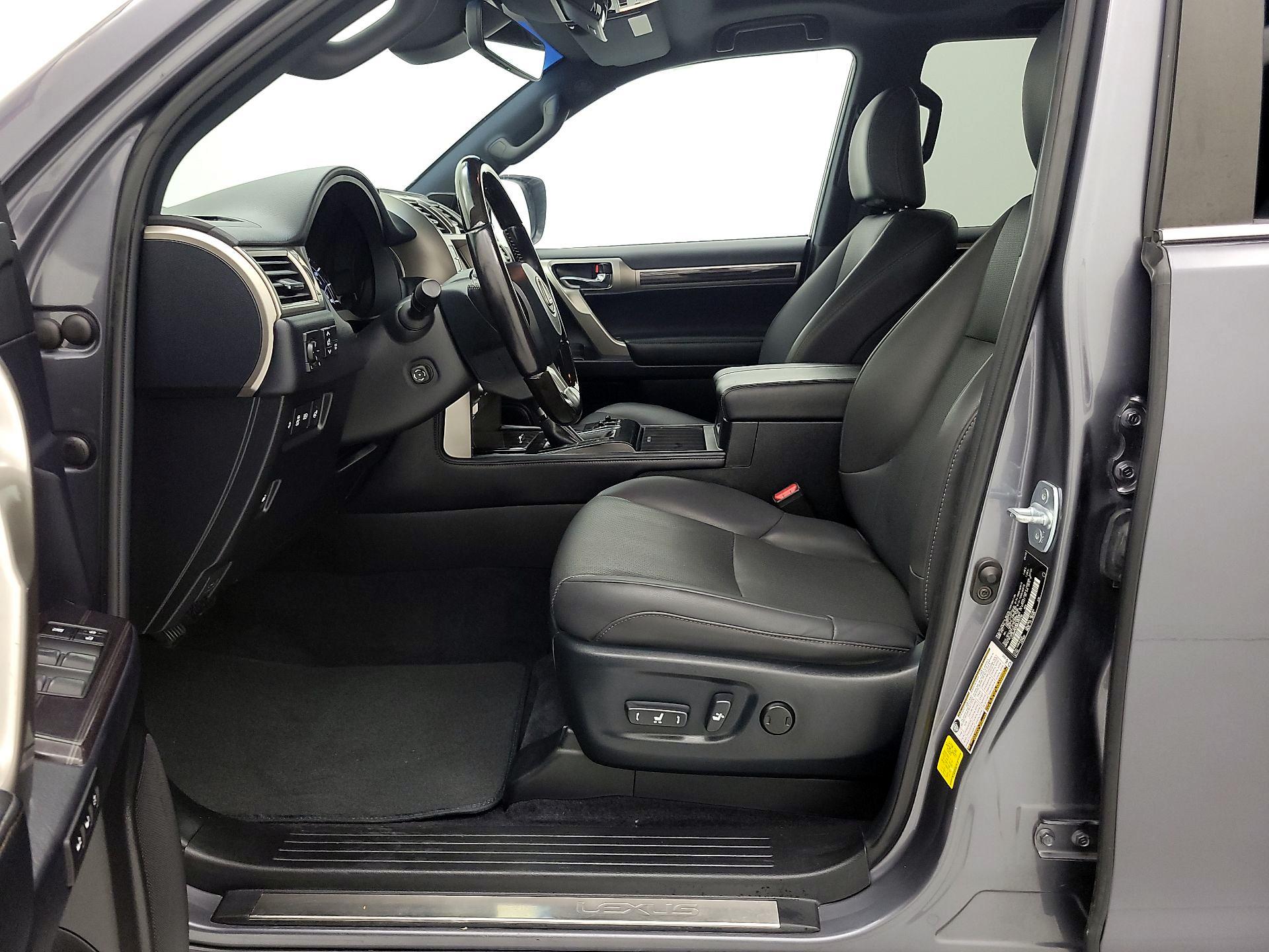 Thumbnail: 2021 Lexus GX - 11