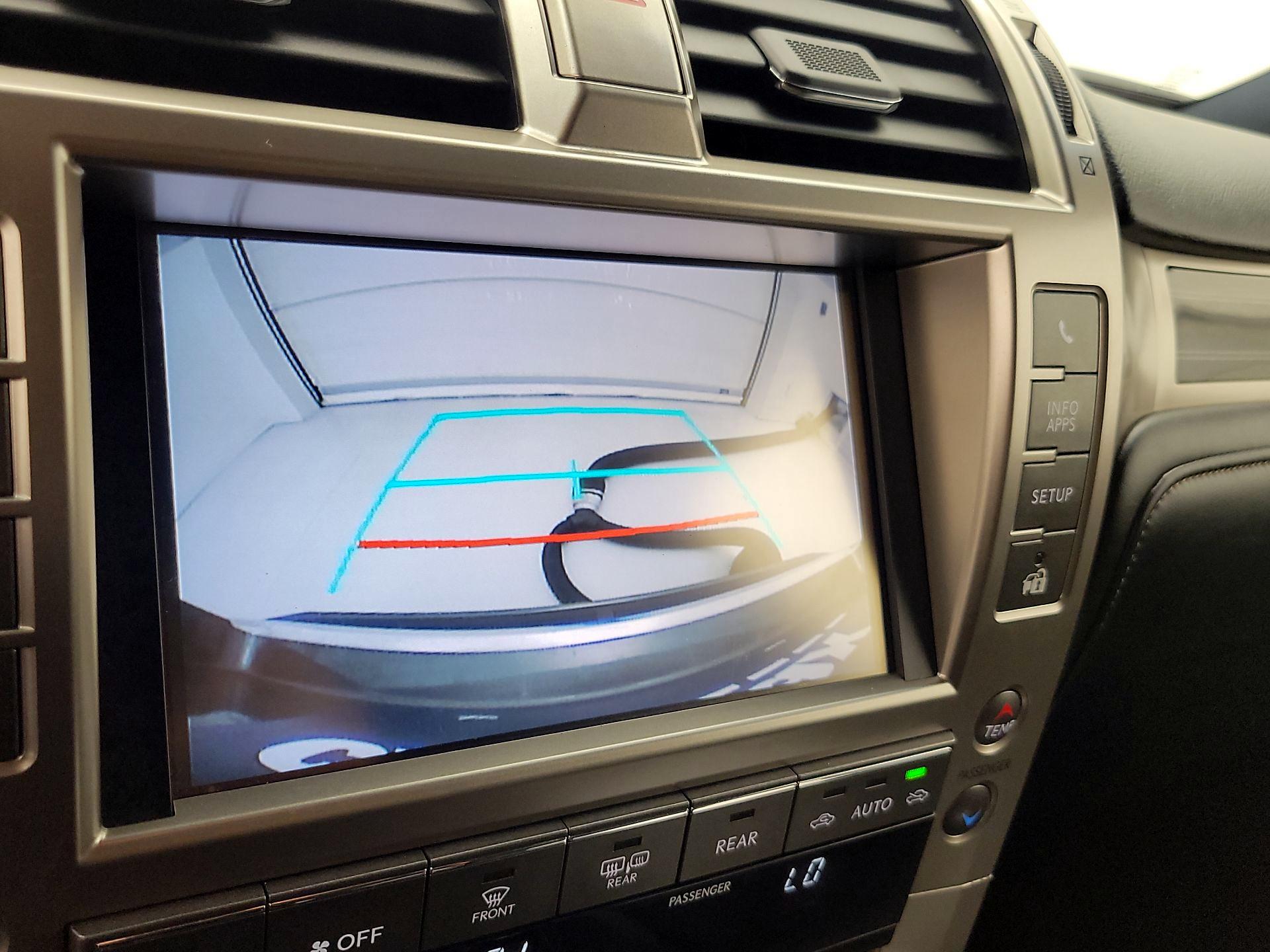 Thumbnail: 2021 Lexus GX - 15