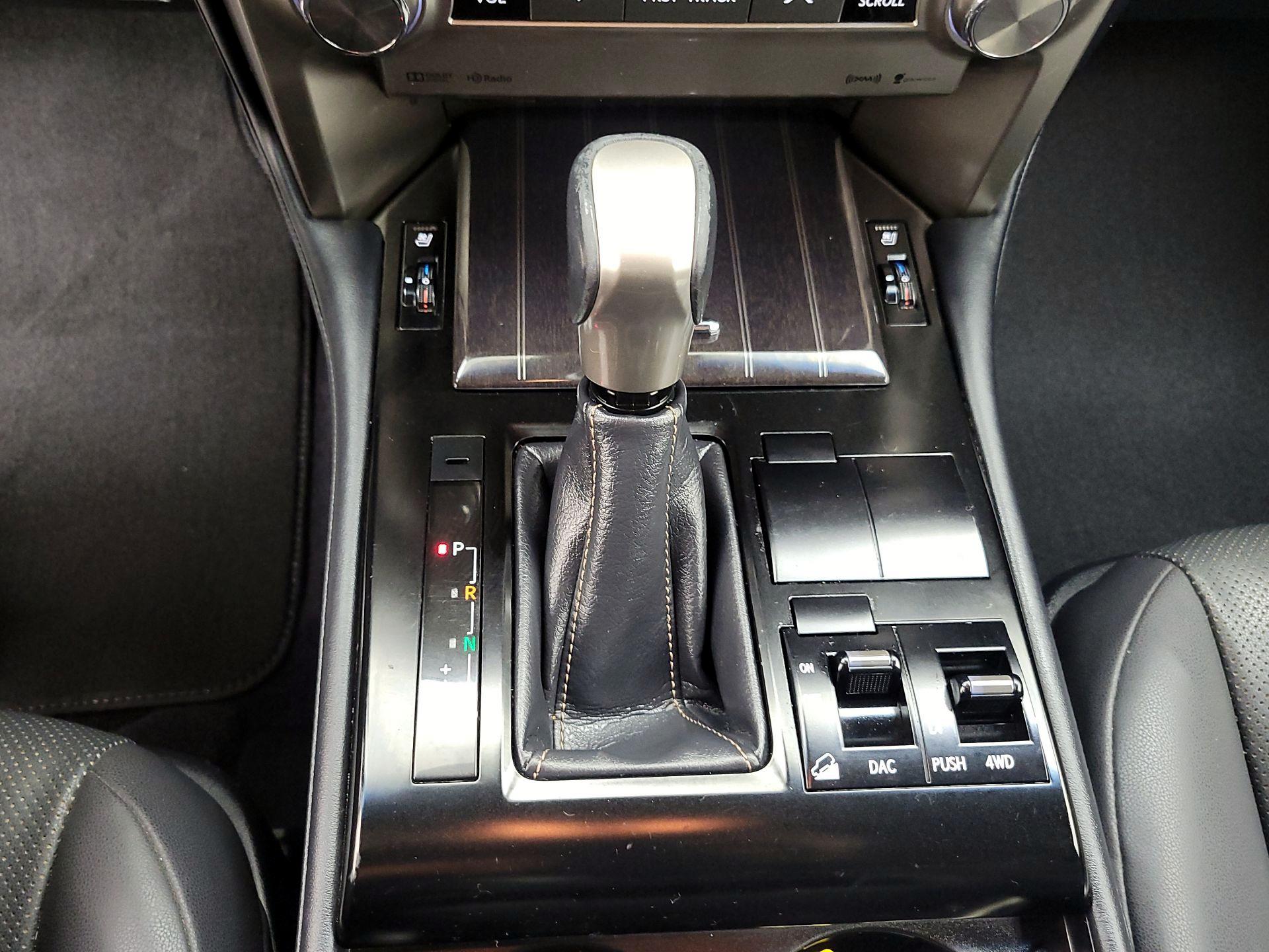 Thumbnail: 2021 Lexus GX - 18