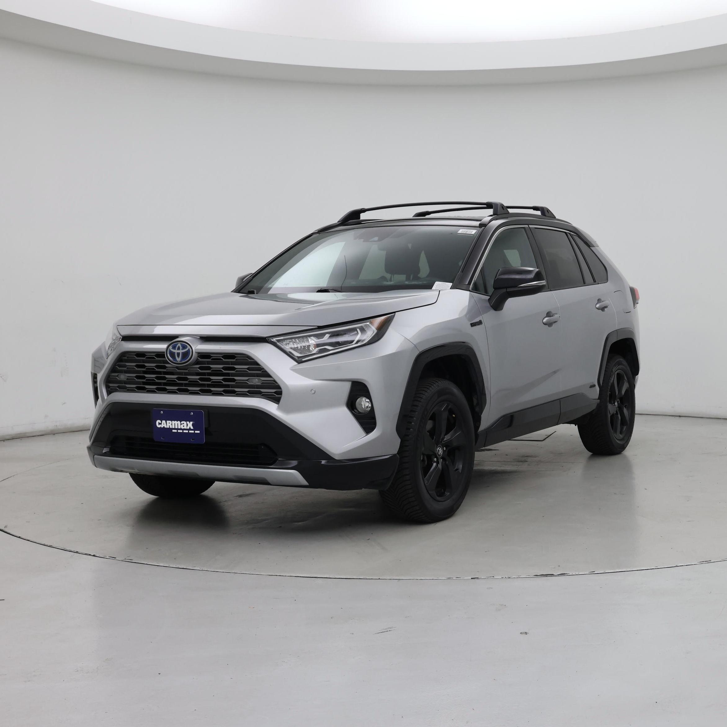 Thumbnail: 2020 Toyota RAV4 - 4