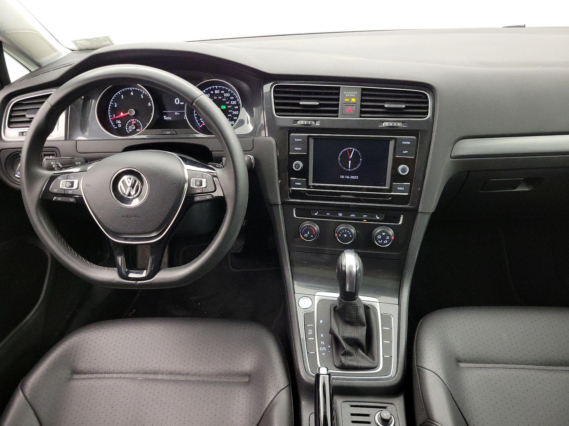 Thumbnail: 2020 Volkswagen Golf - 9