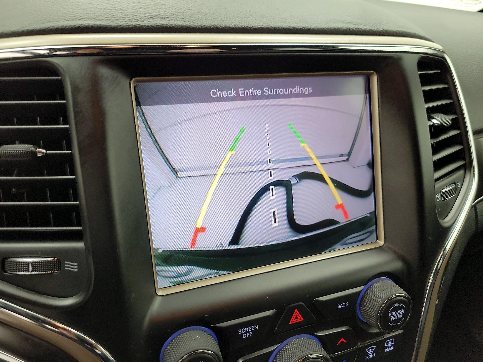 Thumbnail: 2016 Jeep Grand Cherokee - 15