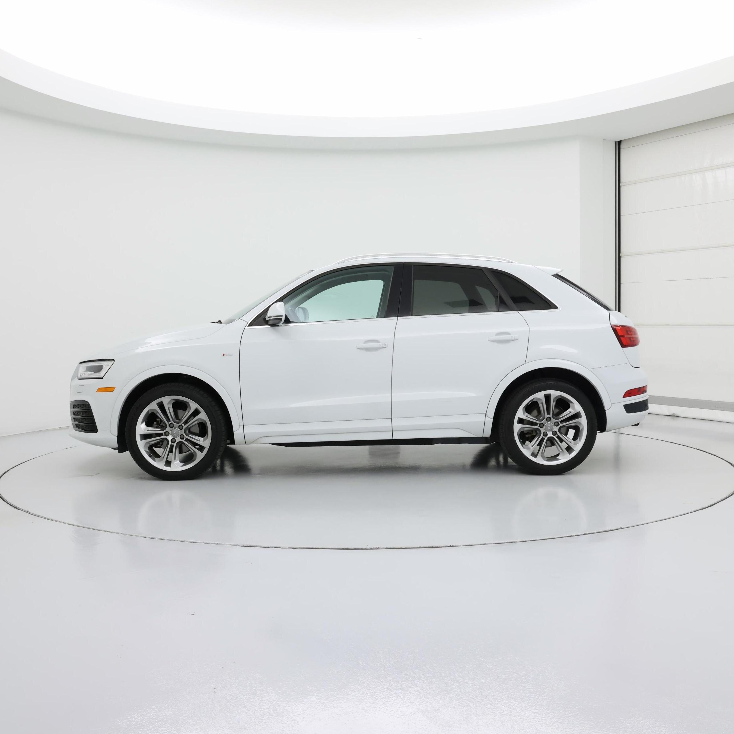 Thumbnail: 2016 Audi Q3 - 3