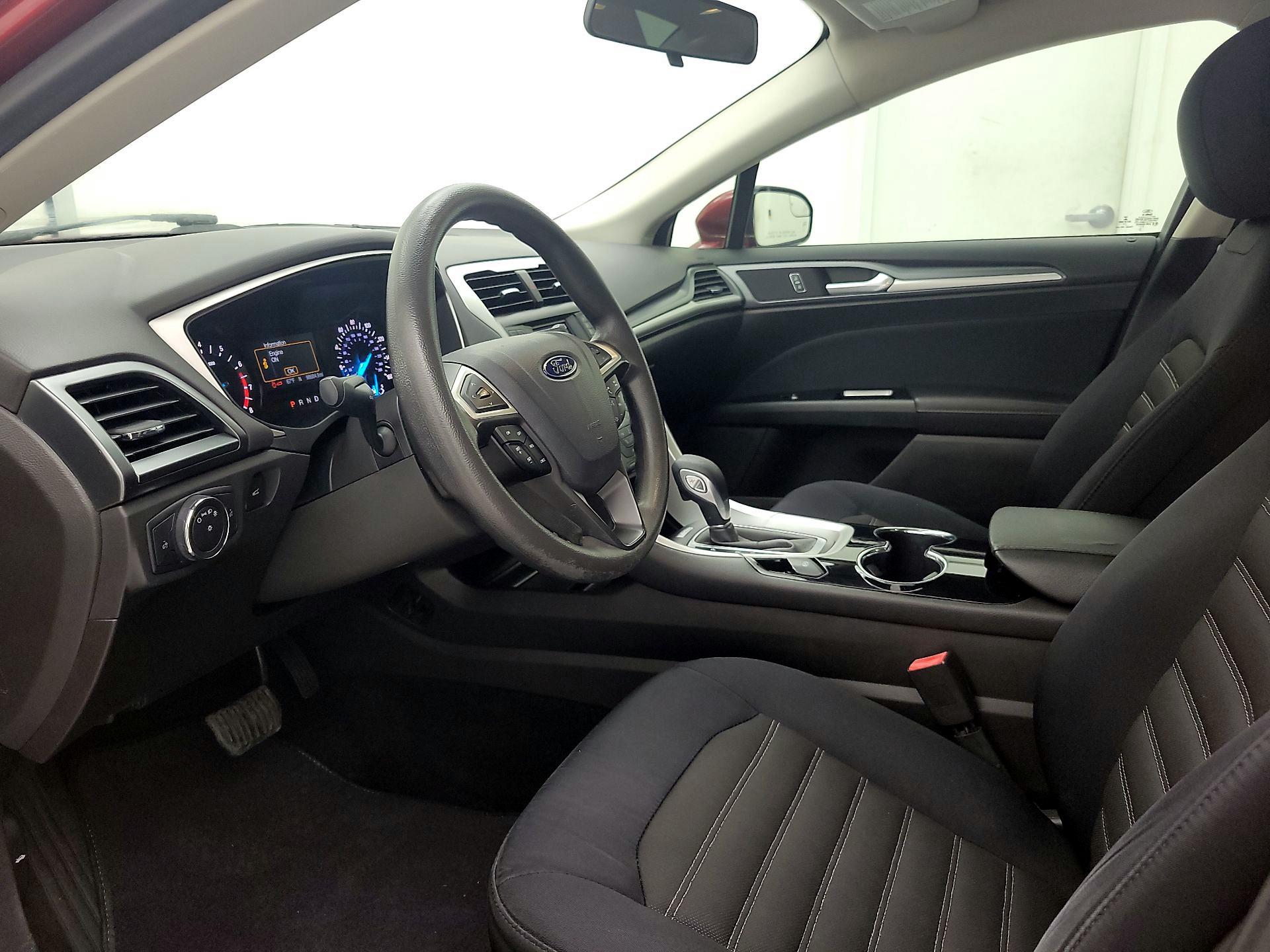 Thumbnail: 2014 Ford Fusion - 11