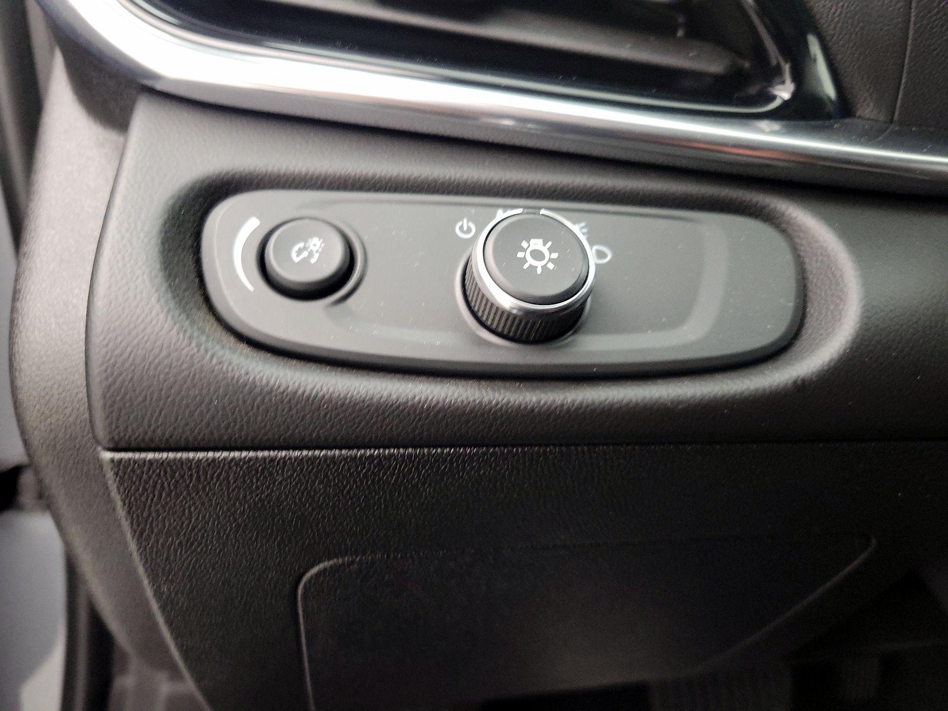 Thumbnail: 2019 Chevrolet Volt - 13