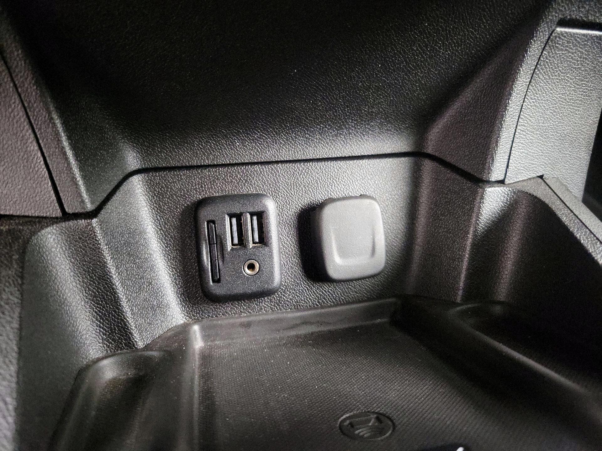 Thumbnail: 2019 Chevrolet Volt - 19