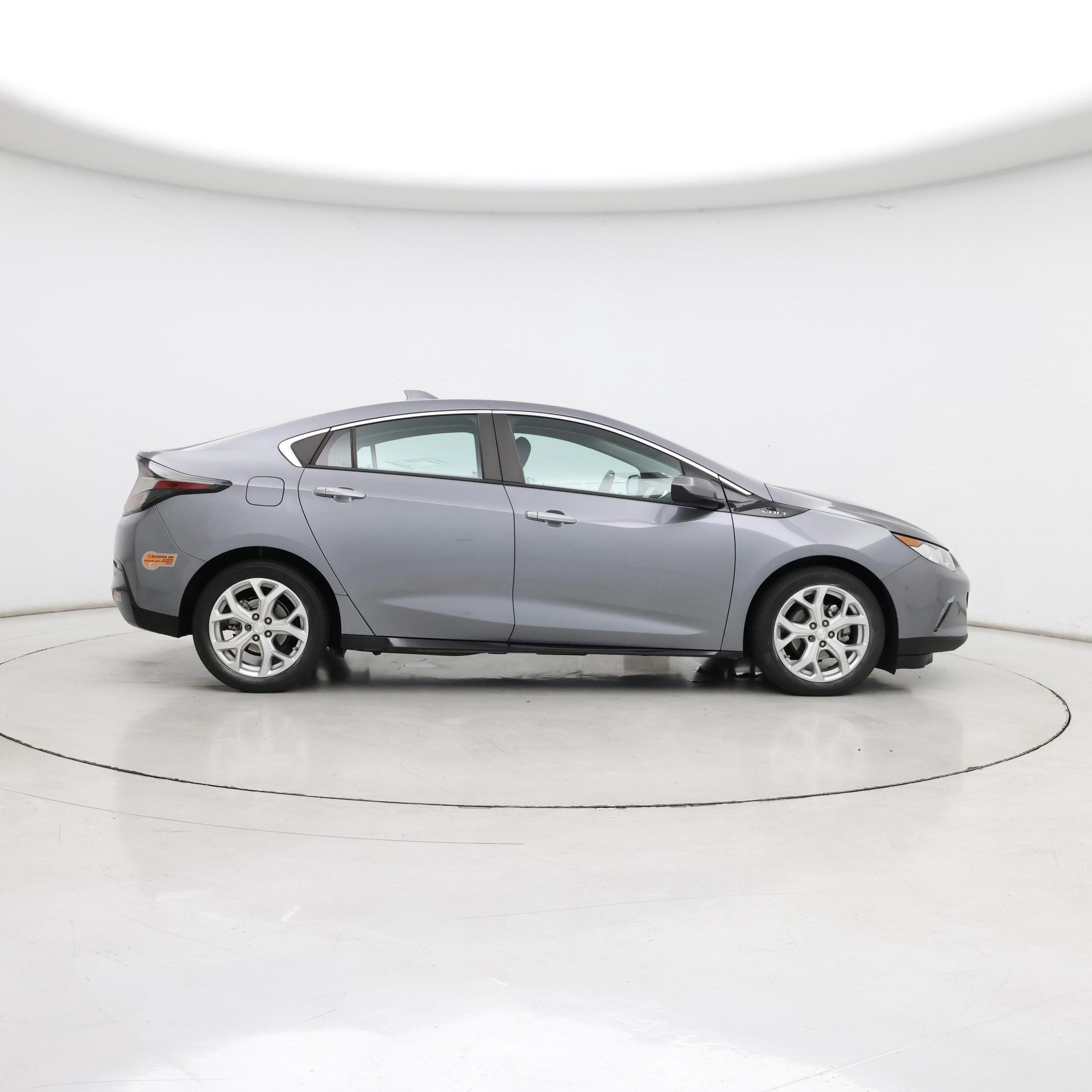 Thumbnail: 2019 Chevrolet Volt - 7