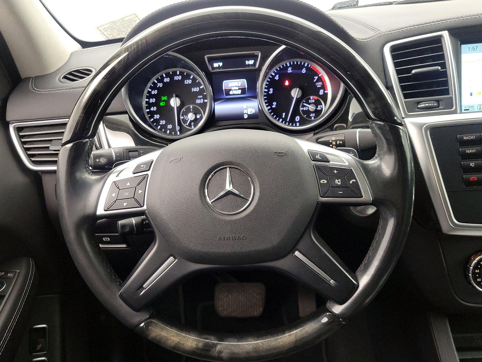 Thumbnail: 2016 Mercedes-Benz GL-Class - 10