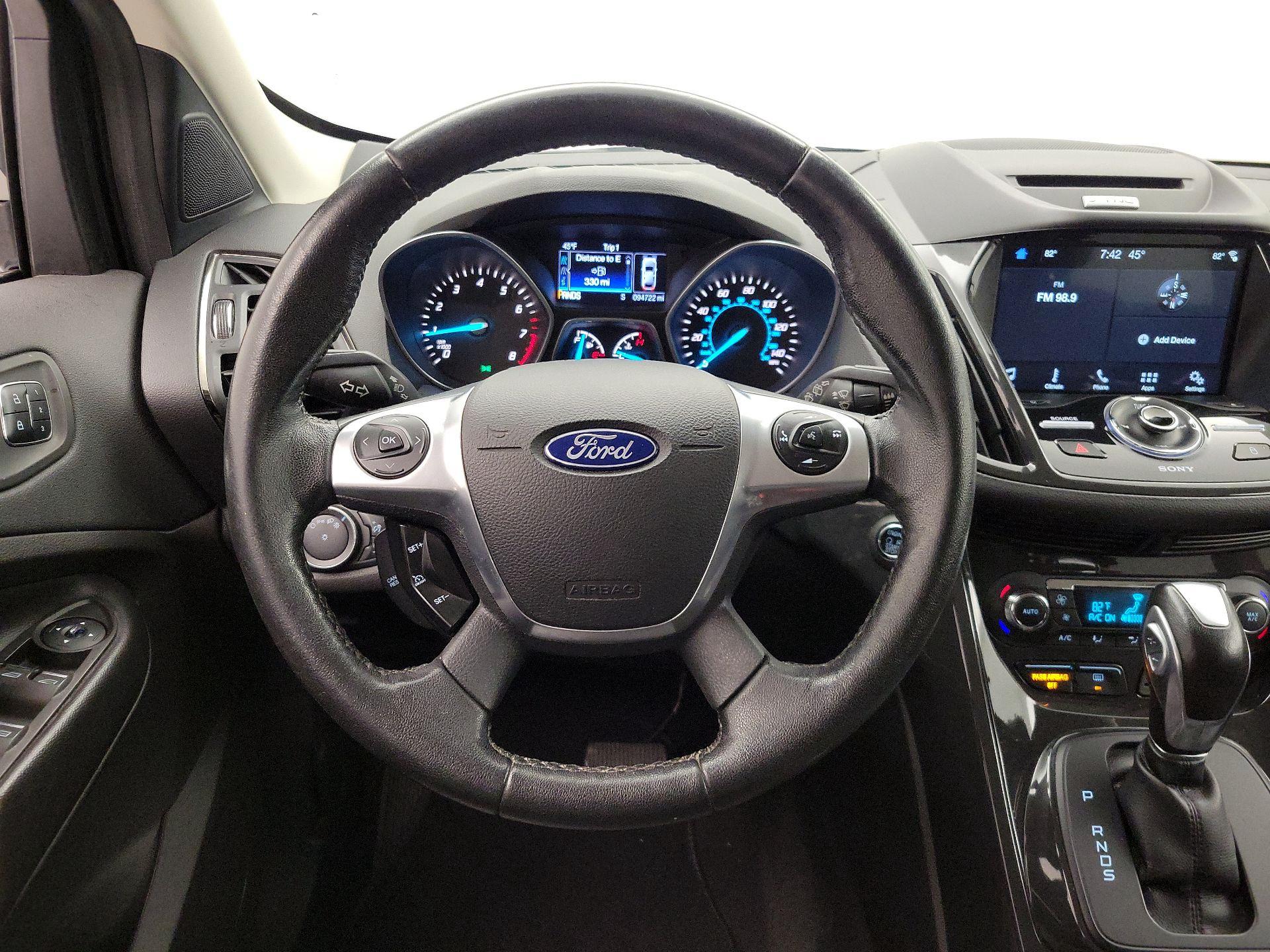 Thumbnail: 2016 Ford Escape - 10