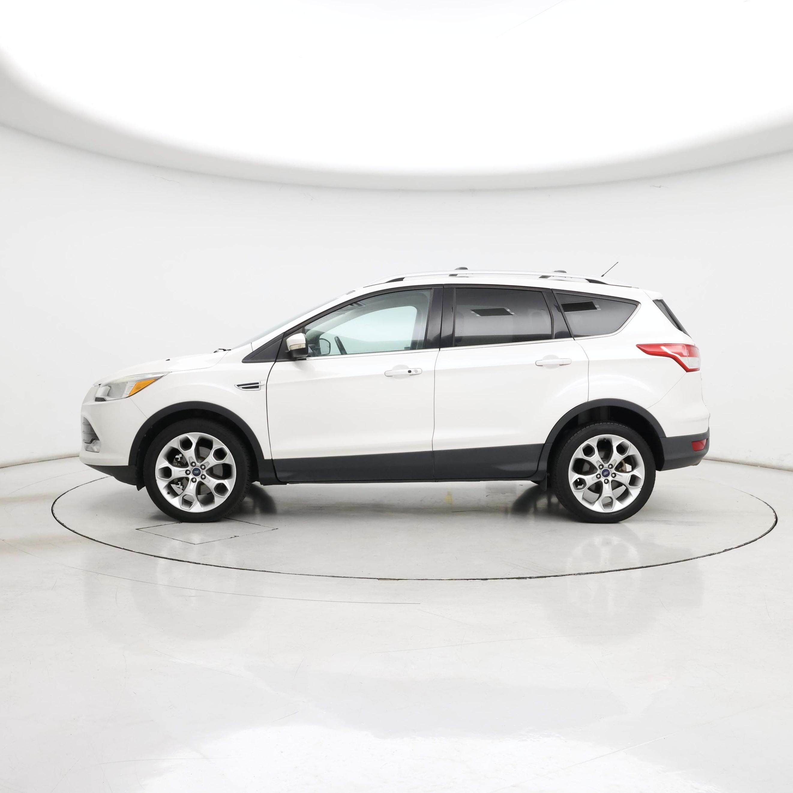Thumbnail: 2016 Ford Escape - 3