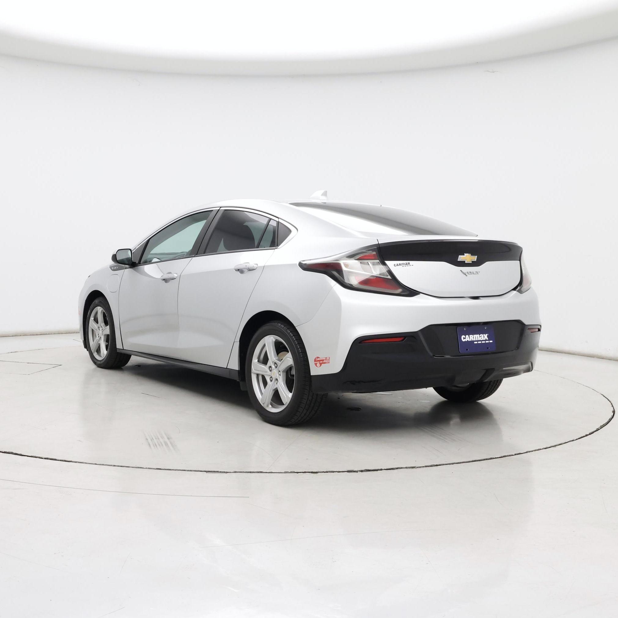Thumbnail: 2018 Chevrolet Volt - 2