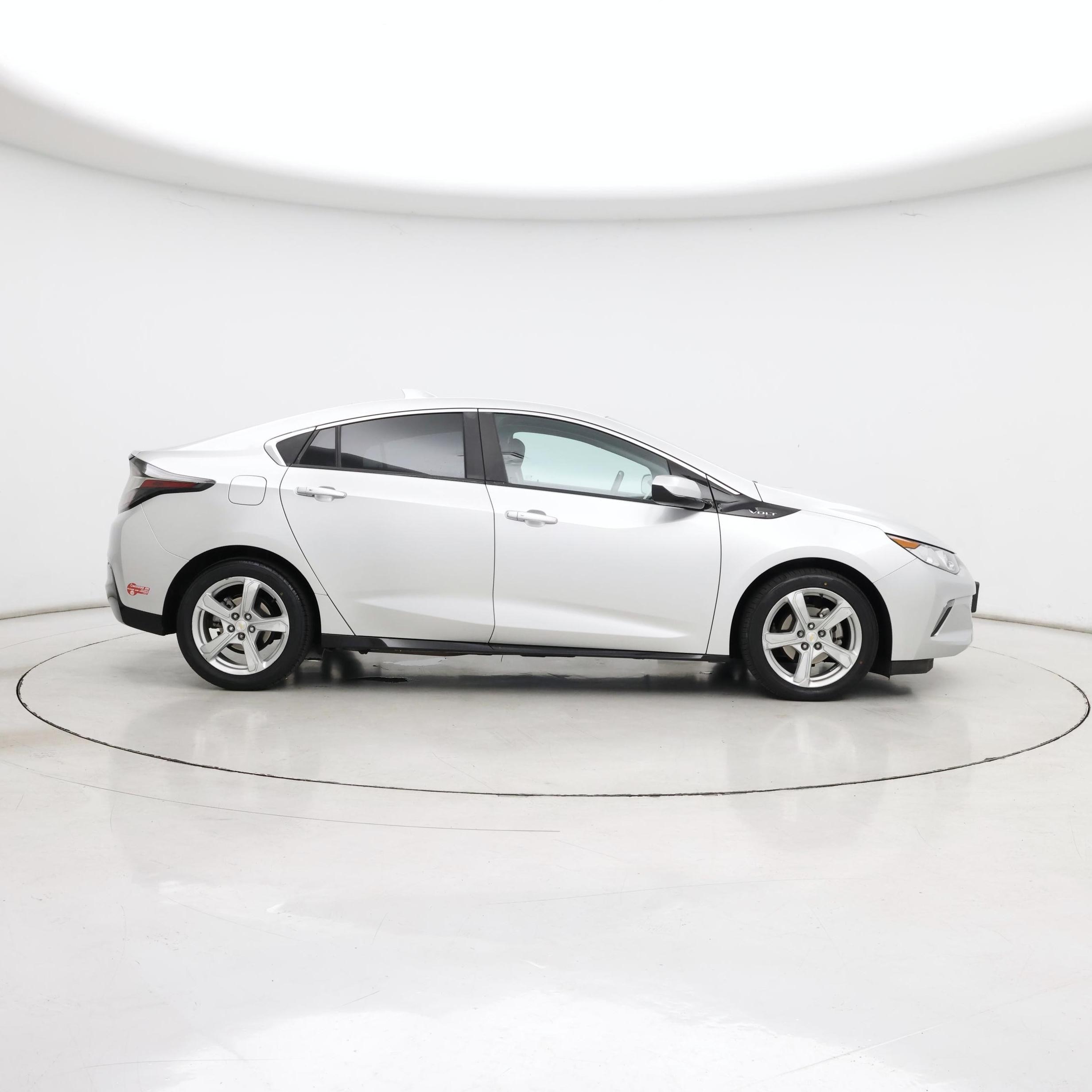 Thumbnail: 2018 Chevrolet Volt - 7